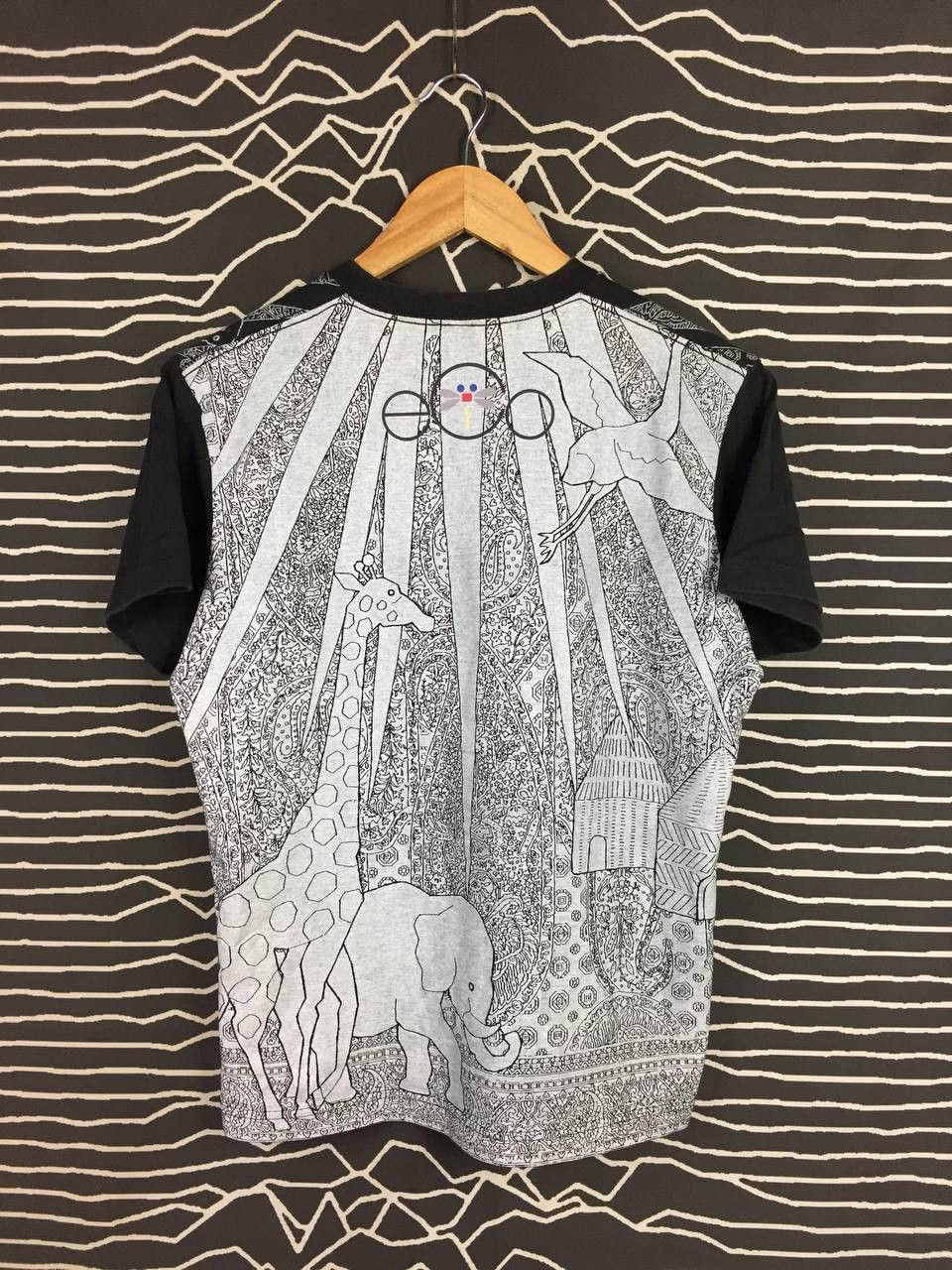Uniqlo Uniqlo X Nature Wildlife Animal Safari All Over Print Tee Size US S / EU 44-46 / 1 - 6 Thumbnail