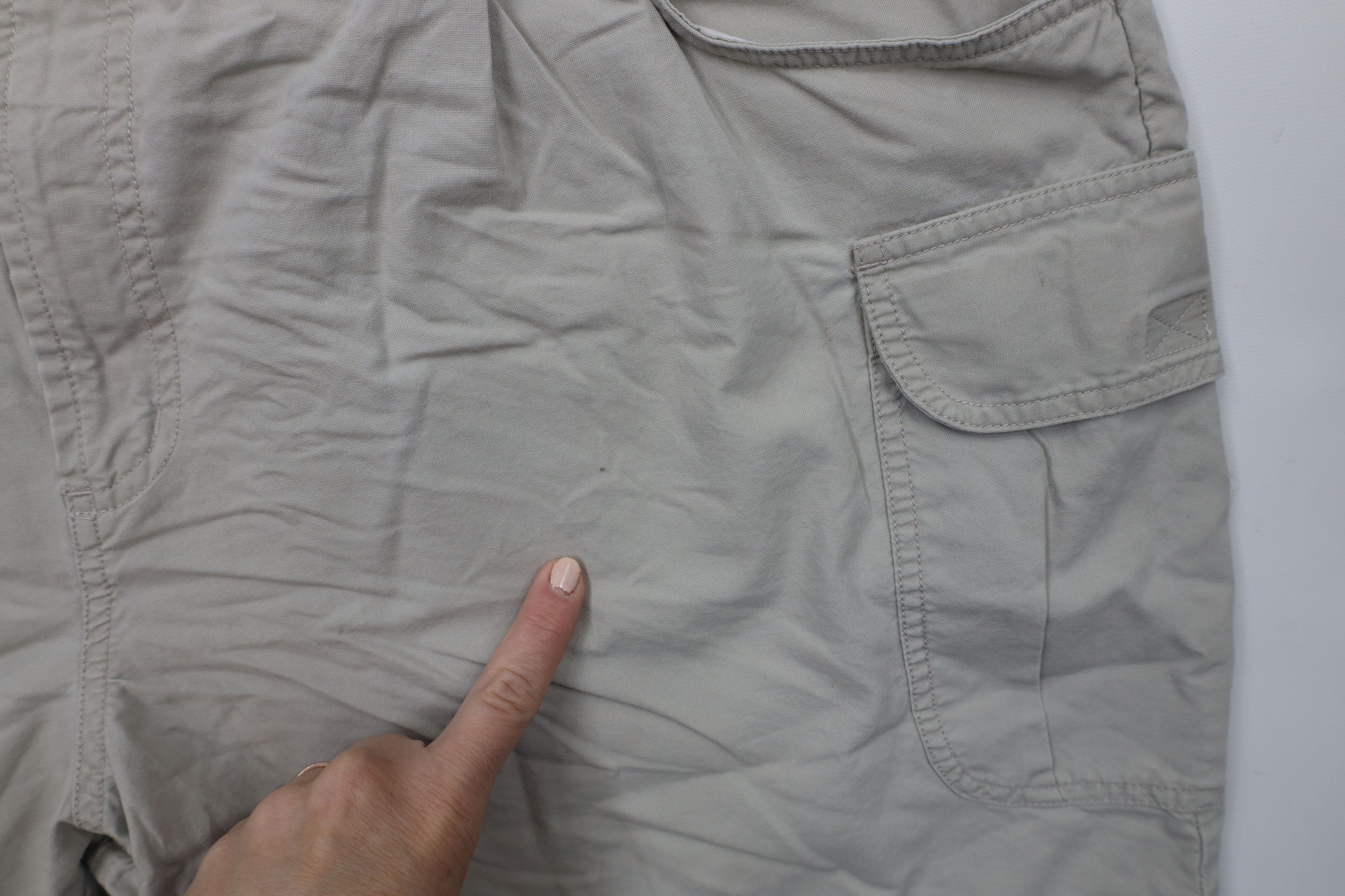 Columbia × Vintage Vintage Columbia Spell Out Above Knee Cargo Shorts Cotton Size US 42 / EU 58 - 5 Thumbnail