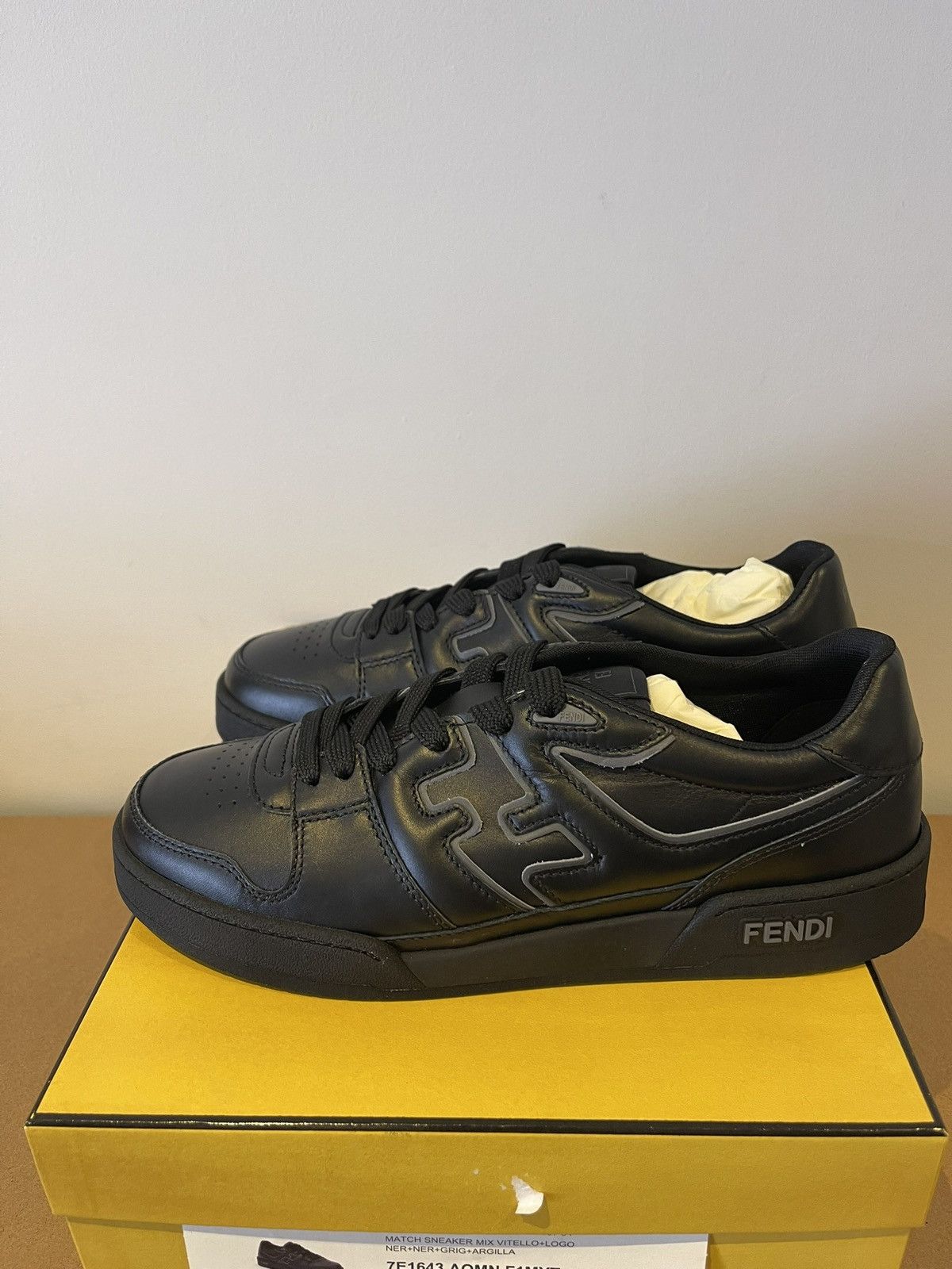 Fendi Fendi match sneakers size eu 44 Size US 11 / EU 44 - 3 Thumbnail