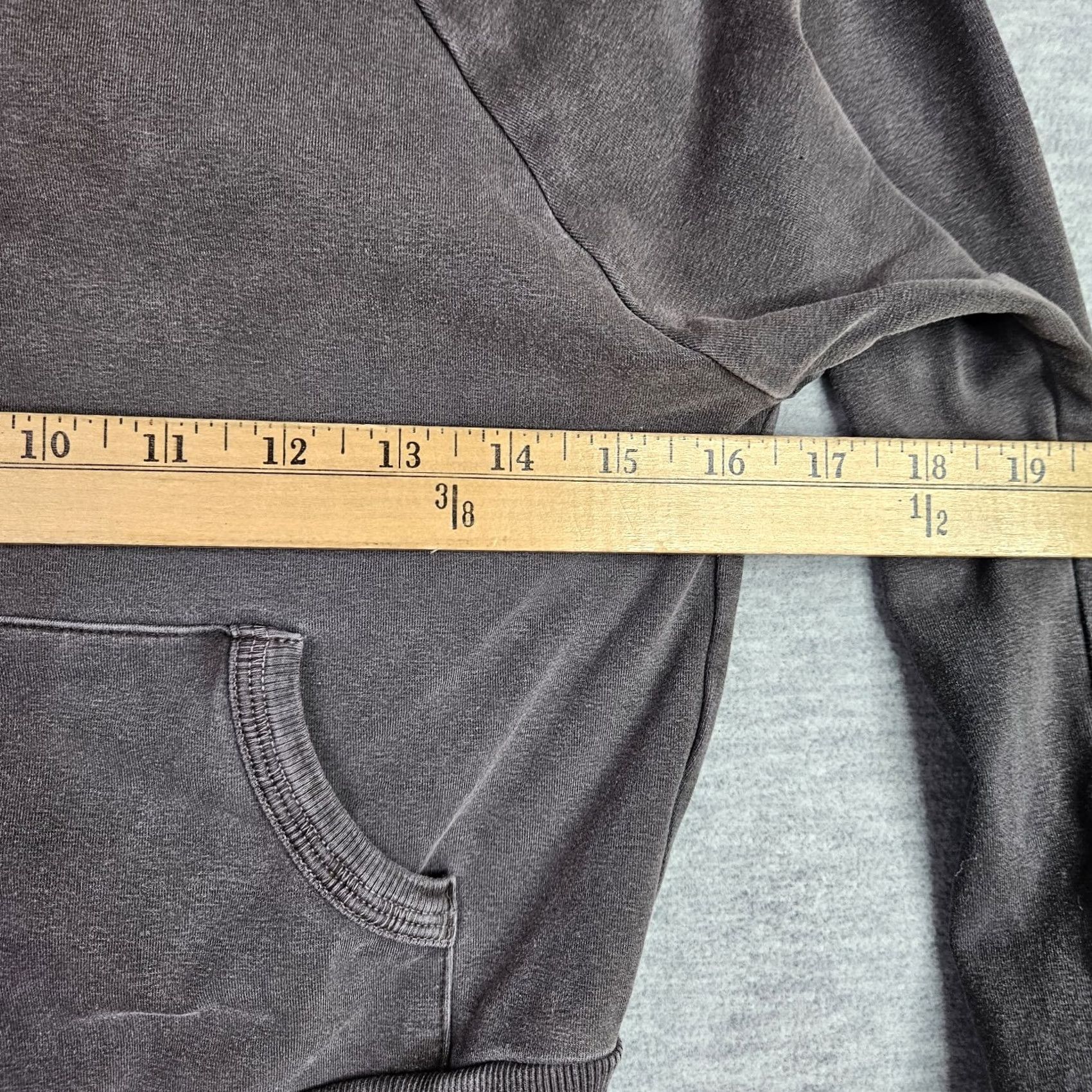 SKIMS Skims Gray Cropped Zip Up Jacket Women's M Activewear USA Pullover Winter Spring Summer Fall Raglan Sleeve Logo Granted? Size M / US 6-8 / IT 42-44 - 3 Thumbnail