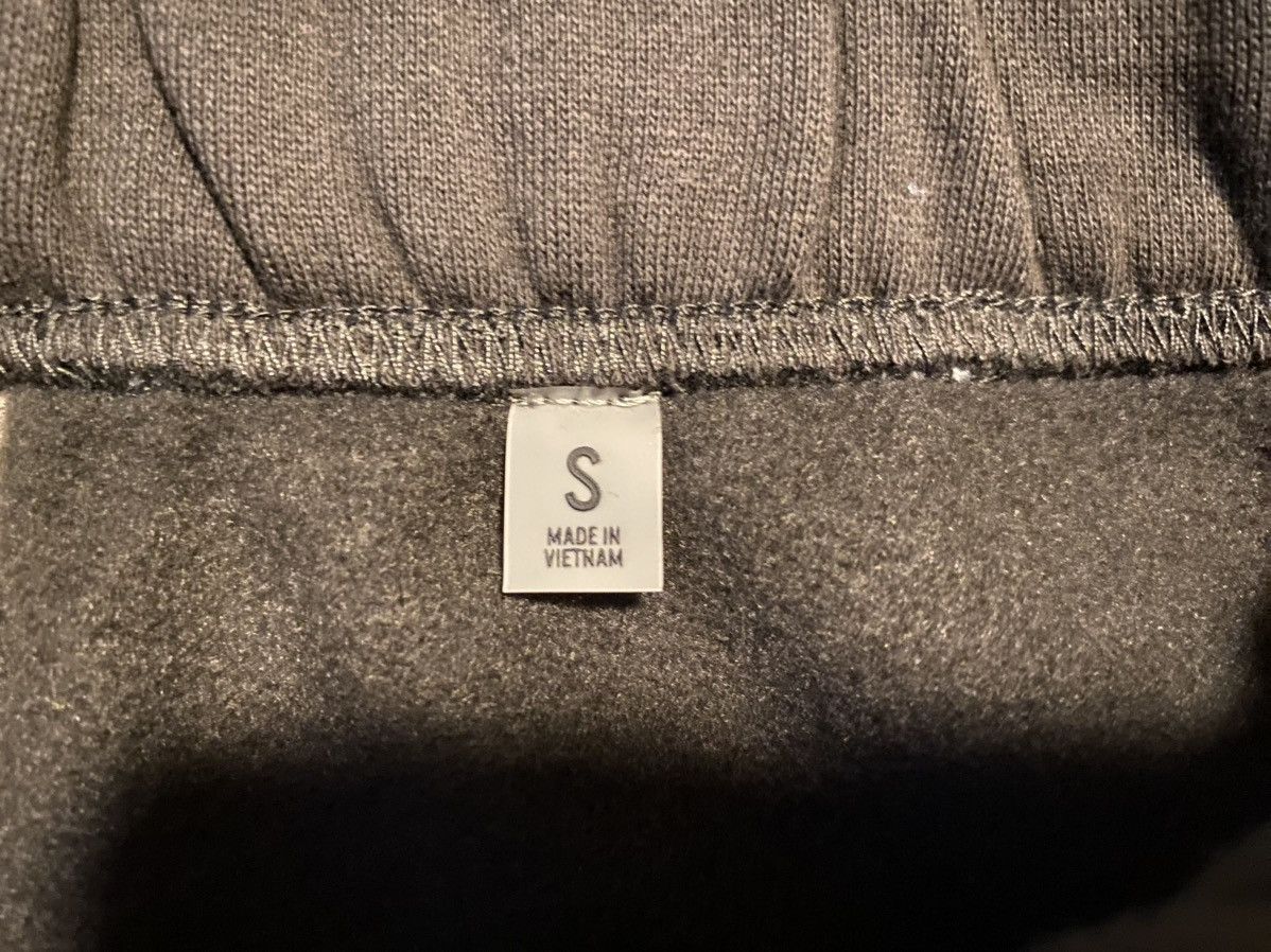 Essentials × Fear of God Essentials FOG Off Black Shorts Size Small Size US 30 / EU 46 - 8 Thumbnail
