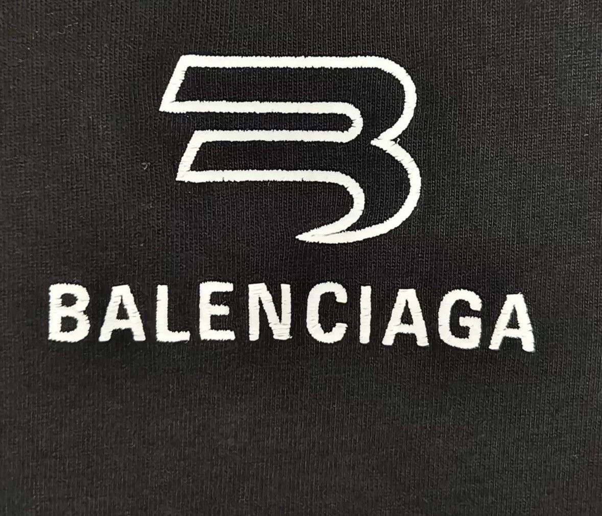Balenciaga Balenciaga 22fw black and white football short sleeved shirt Size US S / EU 44-46 / 1 - 3 Thumbnail