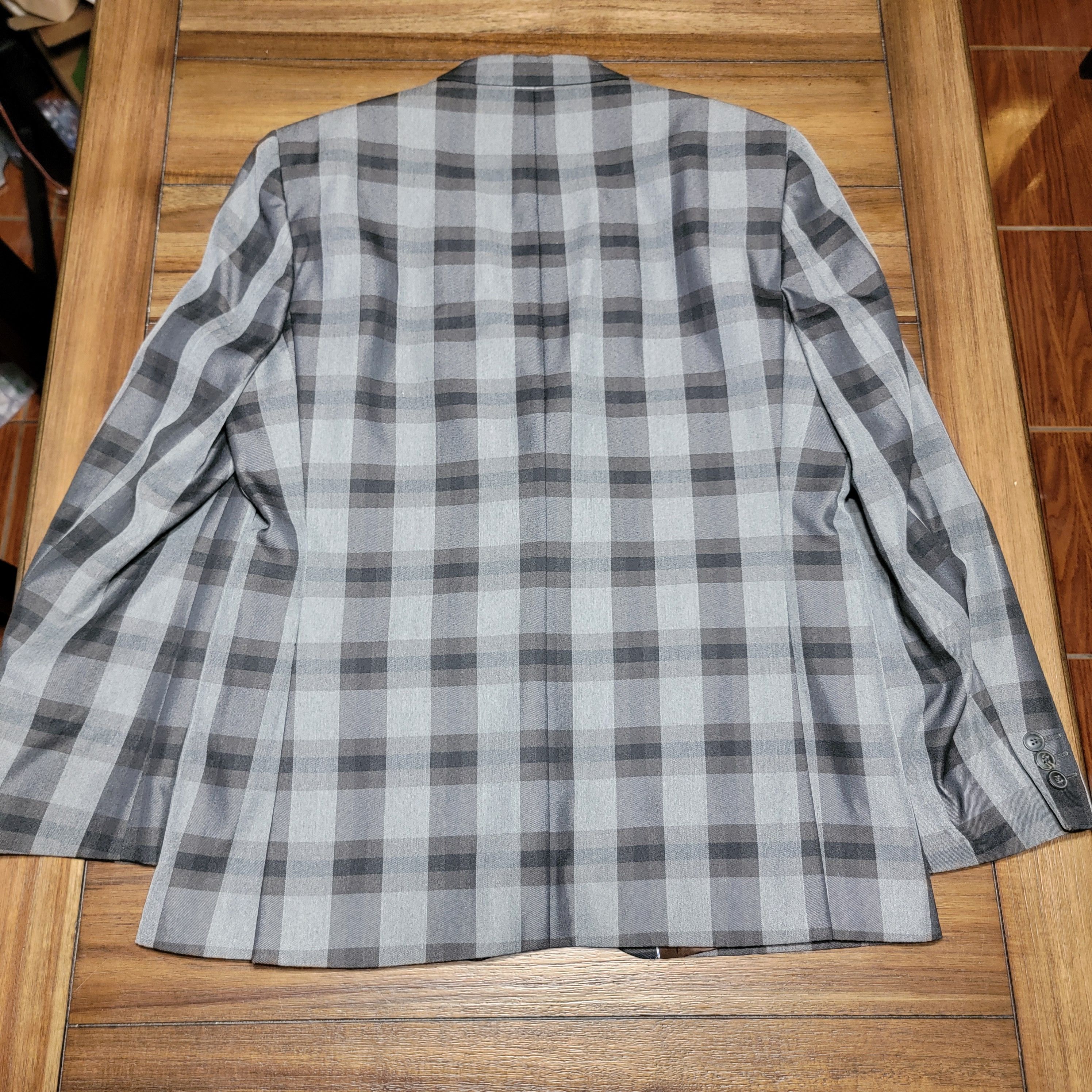 Haggar Haggar 2-Button Black & Grey Plaid Suit Blazer - Size 42R Size 42R - 6 Thumbnail