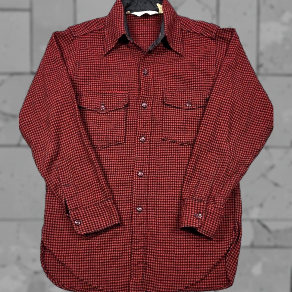 Vintage VINTAGE Woolrich Wool Shirt Mens Long Sleeve M Flannel Red Black Plaid Button Up USA Size US M / EU 48-50 / 2 - 1 Thumbnail