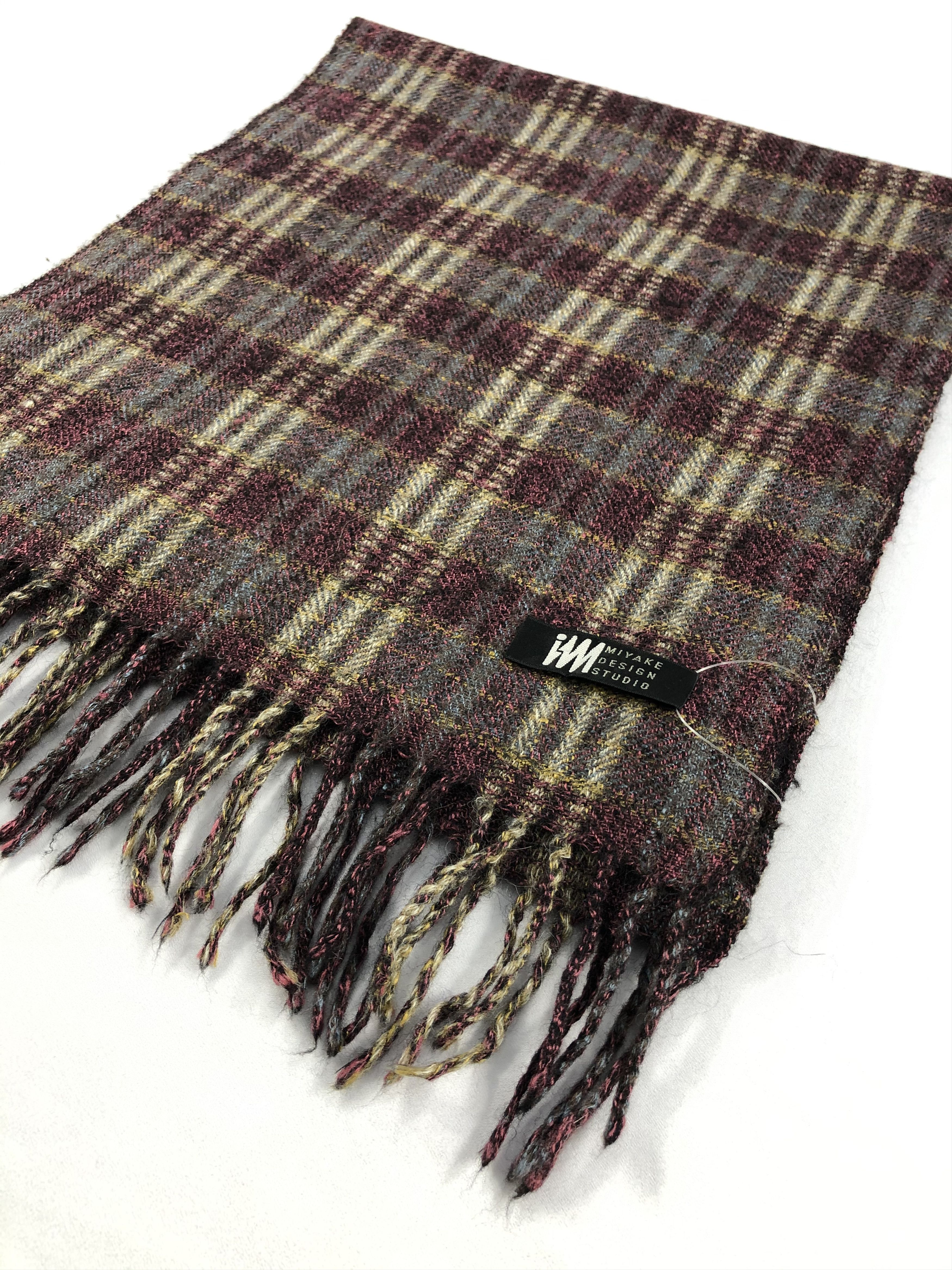 Issey Miyake Vintage Issey Miyake Scarf/Muffler/Neckwear MF1673 Size ONE SIZE - 3 Thumbnail