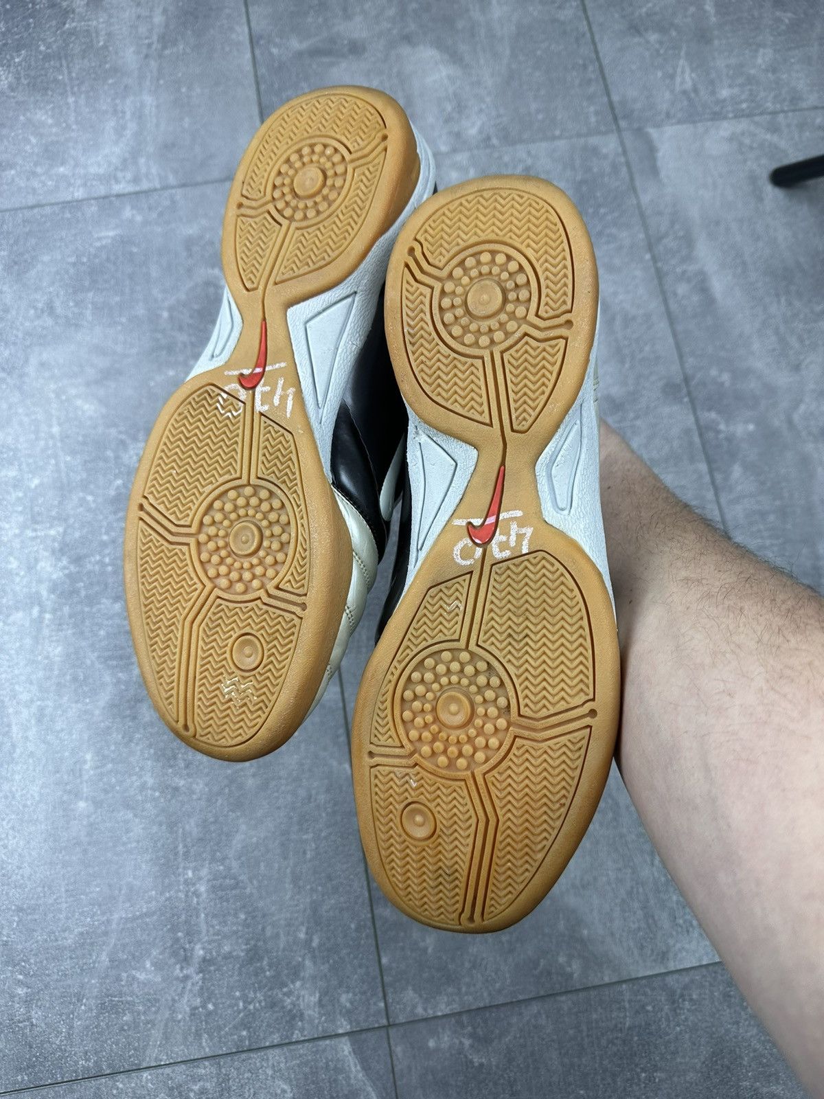 Nike Nike Total 90 ||| Indoor Court Soccer Football Shoes Boots Size US 11.5 / EU 44-45 - 9 Thumbnail