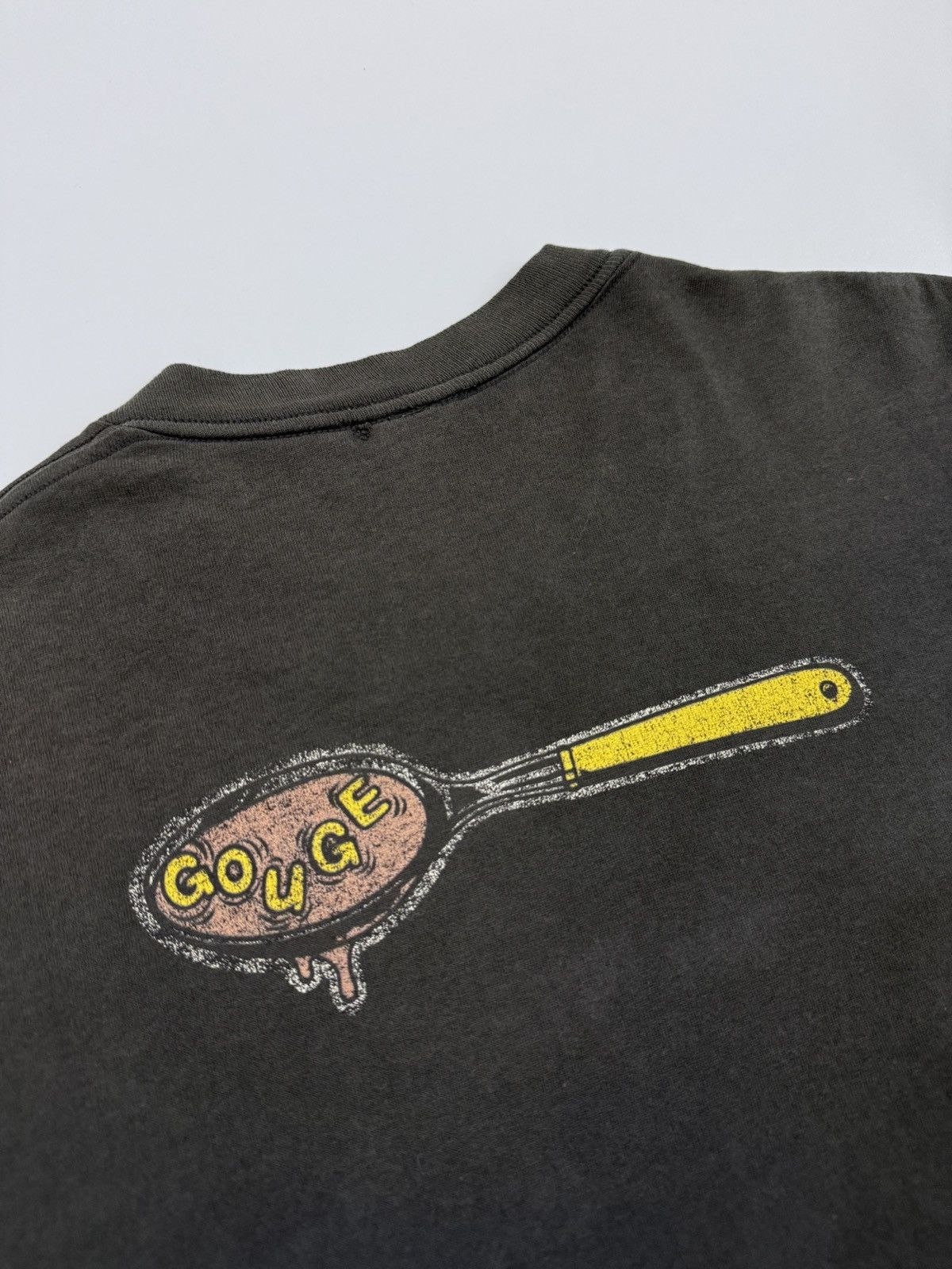 Santa Cruz Skateboards Vintage RARE OG 1992 Gouge Skateboard Sunfaded/Distress Tee Size US L / EU 52-54 / 3 - 9 Thumbnail