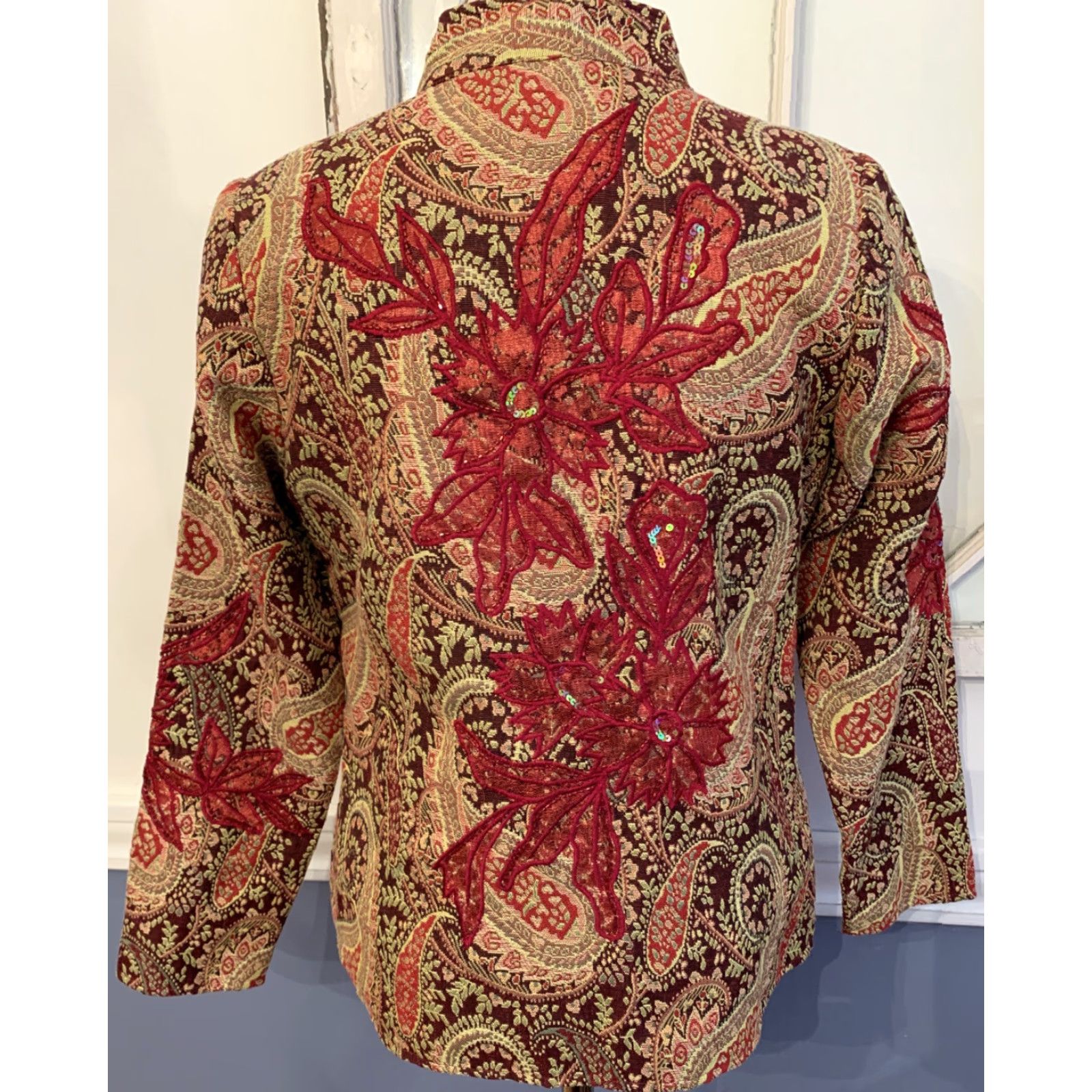 Vintage VINTAGE Indigo Moon Jacket Beaded Poinsettia Lined Women's Jacket XS Indigo Moon New Gorgeous Beaded Poinsettia Jacket Lined Women's Jacket Size M / US 6-8 / IT 42-44 - 7 Thumbnail