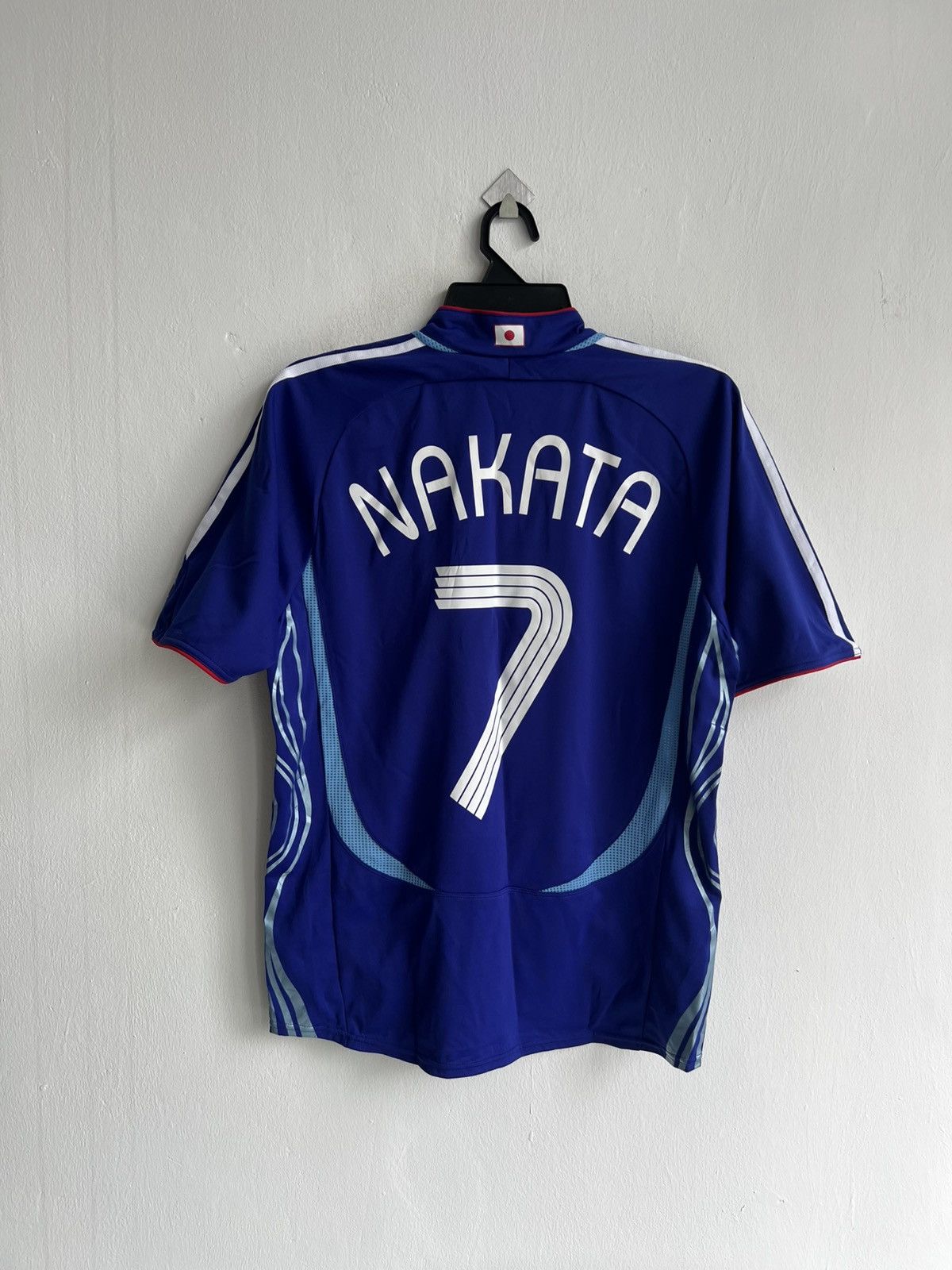 Vintage Vintage 2006 Adidas Japan Nakata #7 PI World Cup Home Jersey Size US M / EU 48-50 / 2 - 2 Thumbnail