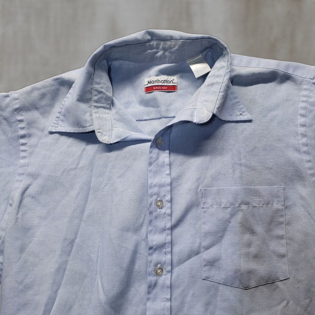 Vintage Manhattan Blue Button-Up Shirt Long Sleeve Adult XL Cotton Blend Casual Mens Size US XL / EU 56 / 4 - 1 Thumbnail