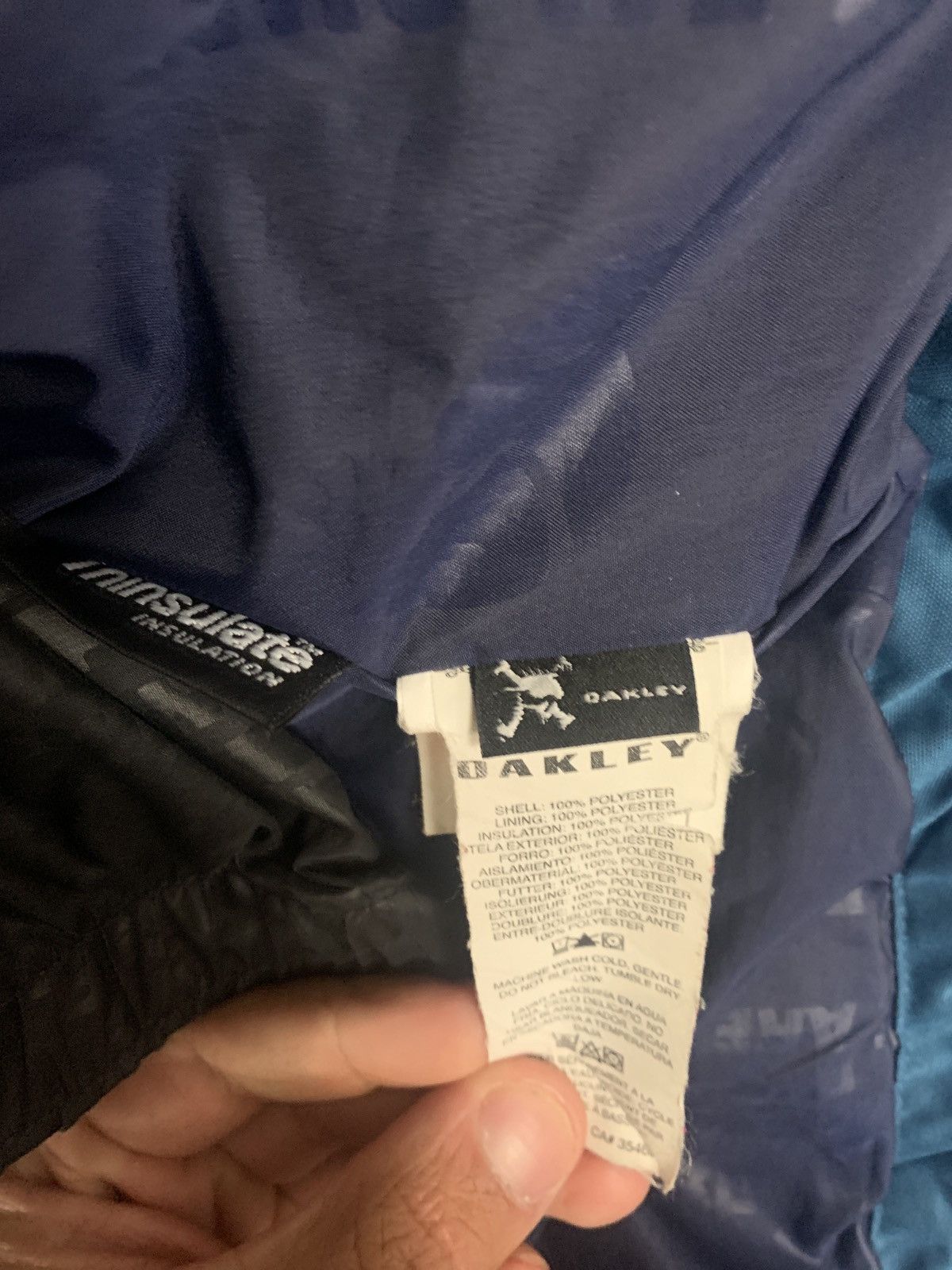 Oakley Oakley snowboarding/skiing jacket Size US L / EU 52-54 / 3 - 4 Thumbnail