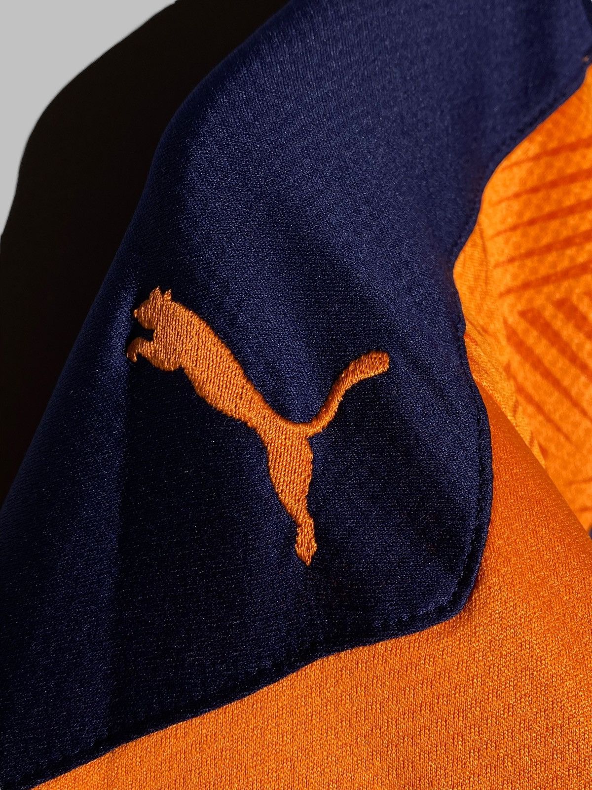 Puma Puma Valencia CF 2020/21 Away Football Shirt Soccer Jersey Size US S / EU 44-46 / 1 - 15 Thumbnail