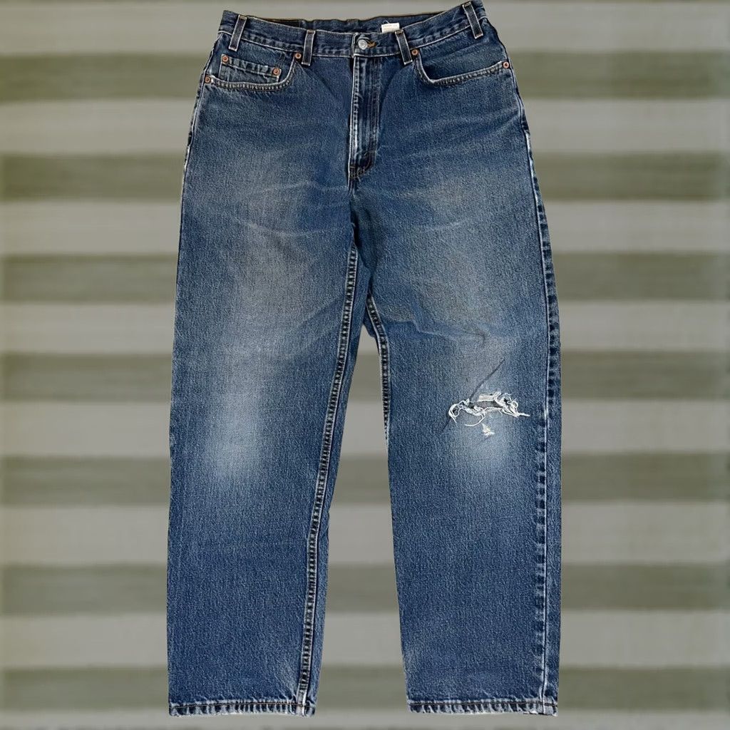 Levi's VINTAGE Levi's 550 Jeans Relaxed Denim Blue 90s Made in USA 36x32 Mens Jeans Distressed Size US 36 / EU 52 - 1 Thumbnail