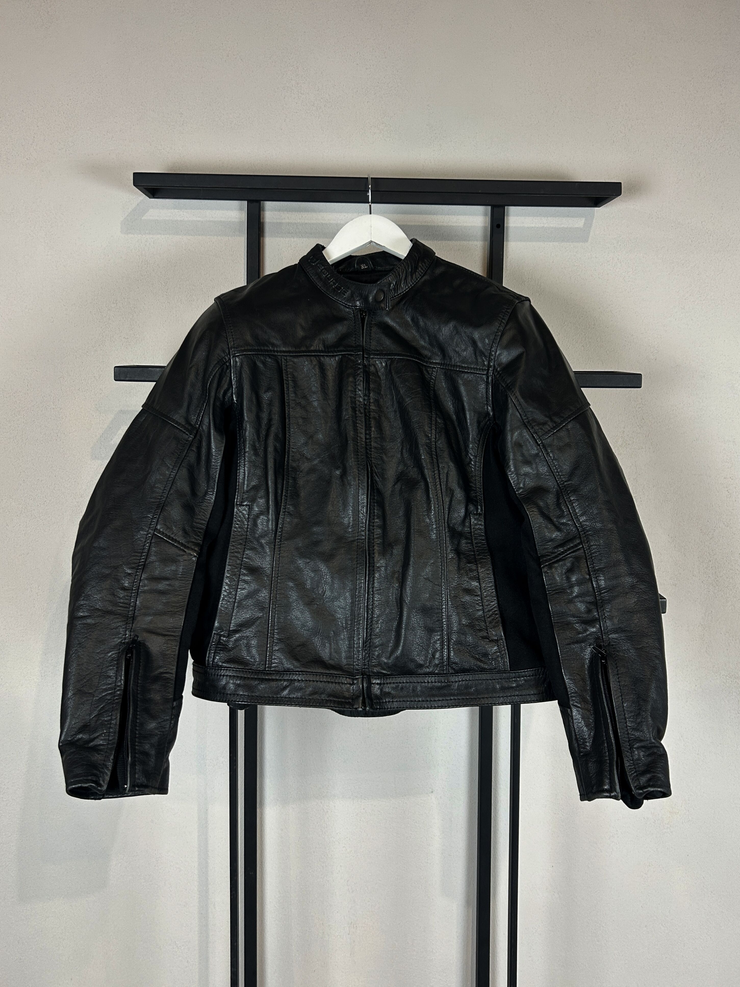 Vintage Black Leather Jacket Minimal Clean Panel Vintage Biker Core Size US S / EU 44-46 / 1 - 1 Thumbnail