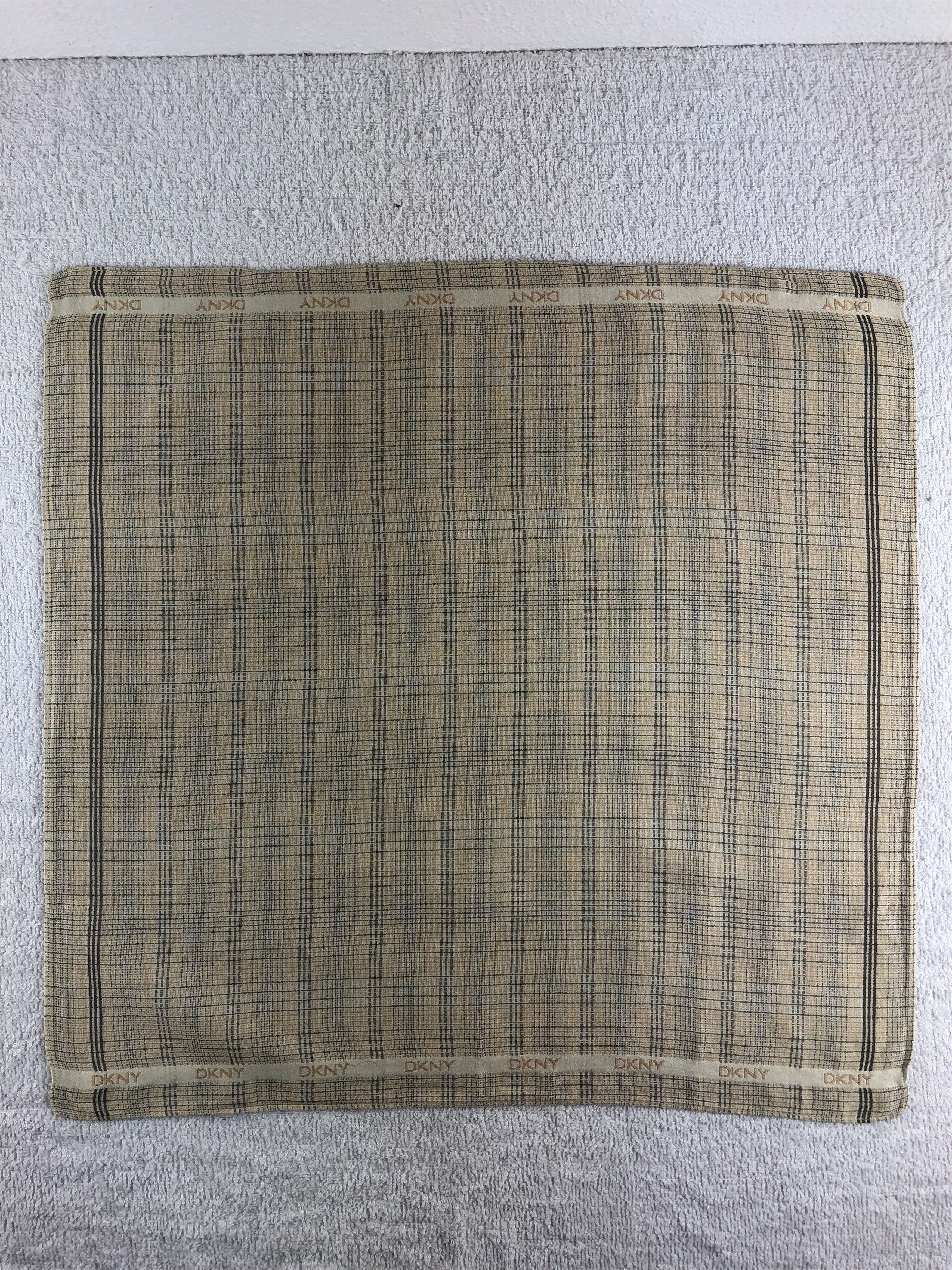 DKNY DKNY Handkerchief / Bandana / Neckerchief C175 Size ONE SIZE - 3 Thumbnail