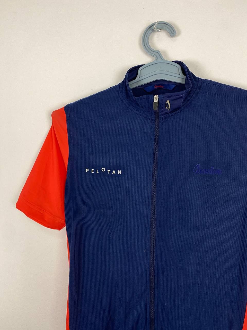 Other Isadore Pelotan Born To Climb Luxury Jersey Size US S / EU 44-46 / 1 - 3 Thumbnail