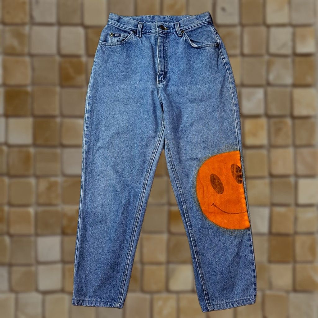 Lee VINTAGE 80s Lee Smiley Women's Size 10 Jeans Blue Denim 28x27 High Rise Relaxed Tapered 100% Cotton Pockets Smile Workwear Hippie Retro M Size 32" / US 10 / IT 46 - 1 Thumbnail
