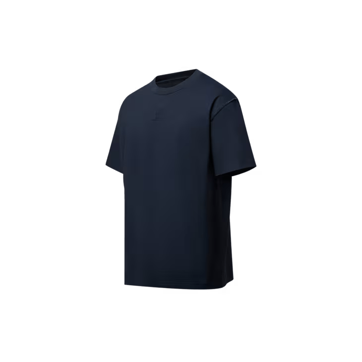 Louis Vuitton Embossed LV T-Shirt Size US XS / EU 42 / 0 - 3 Thumbnail