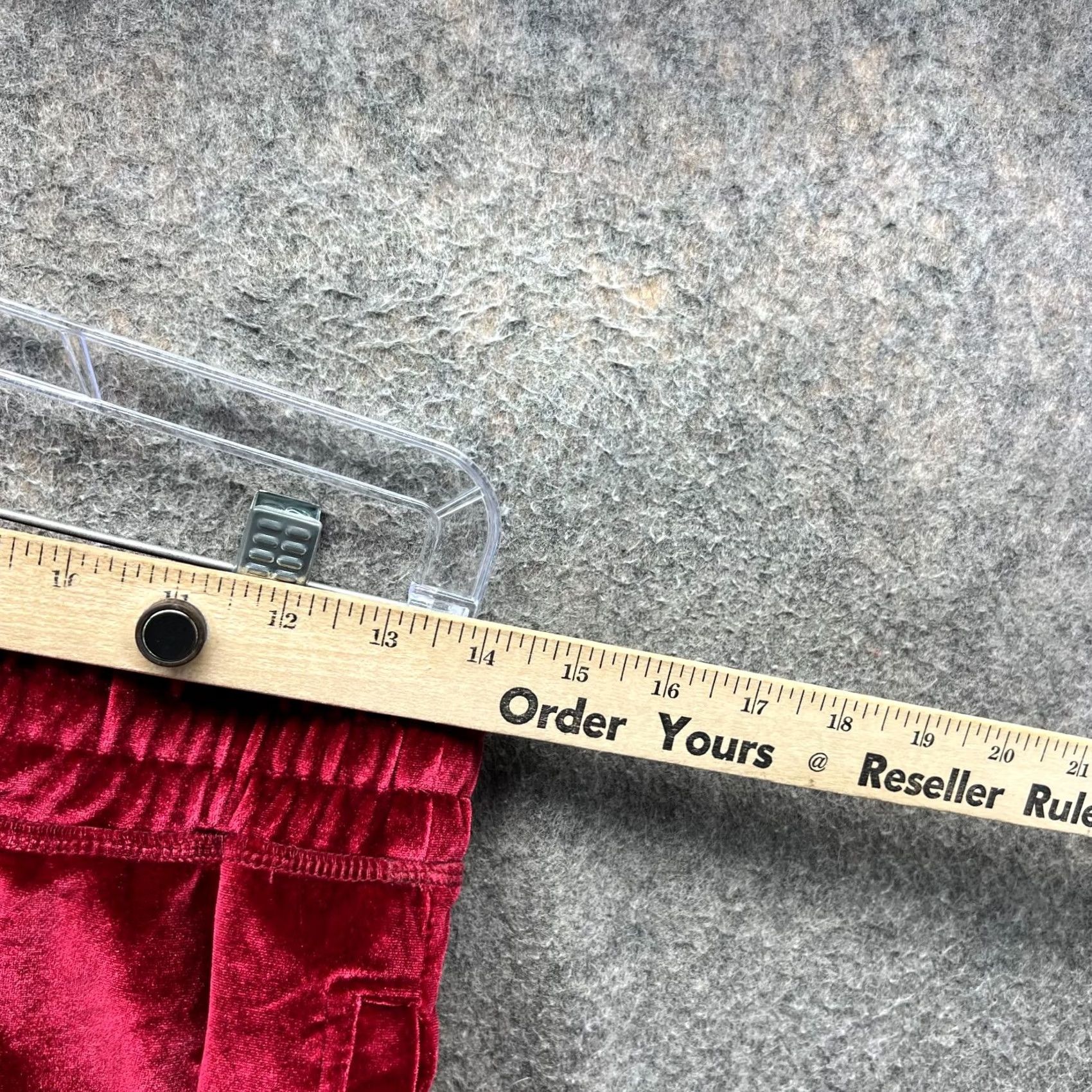 Fabletics Fabletics Velour Jogger Pants Women Small Red Velvet Lounge High Rise Soft Regular Inseam 28 in Pockets Jogger Size 28" / US 6 / IT 42 - 3 Thumbnail