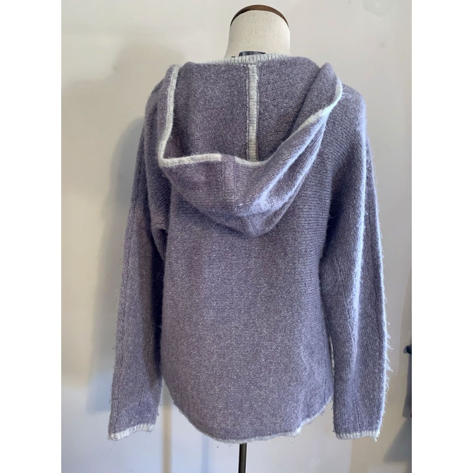 Prana prAna Shine On Sweater Womens XS Purple Hooded Pullover Contrasting Trim Shirt Size S / US 4 / IT 40 - 2 Thumbnail