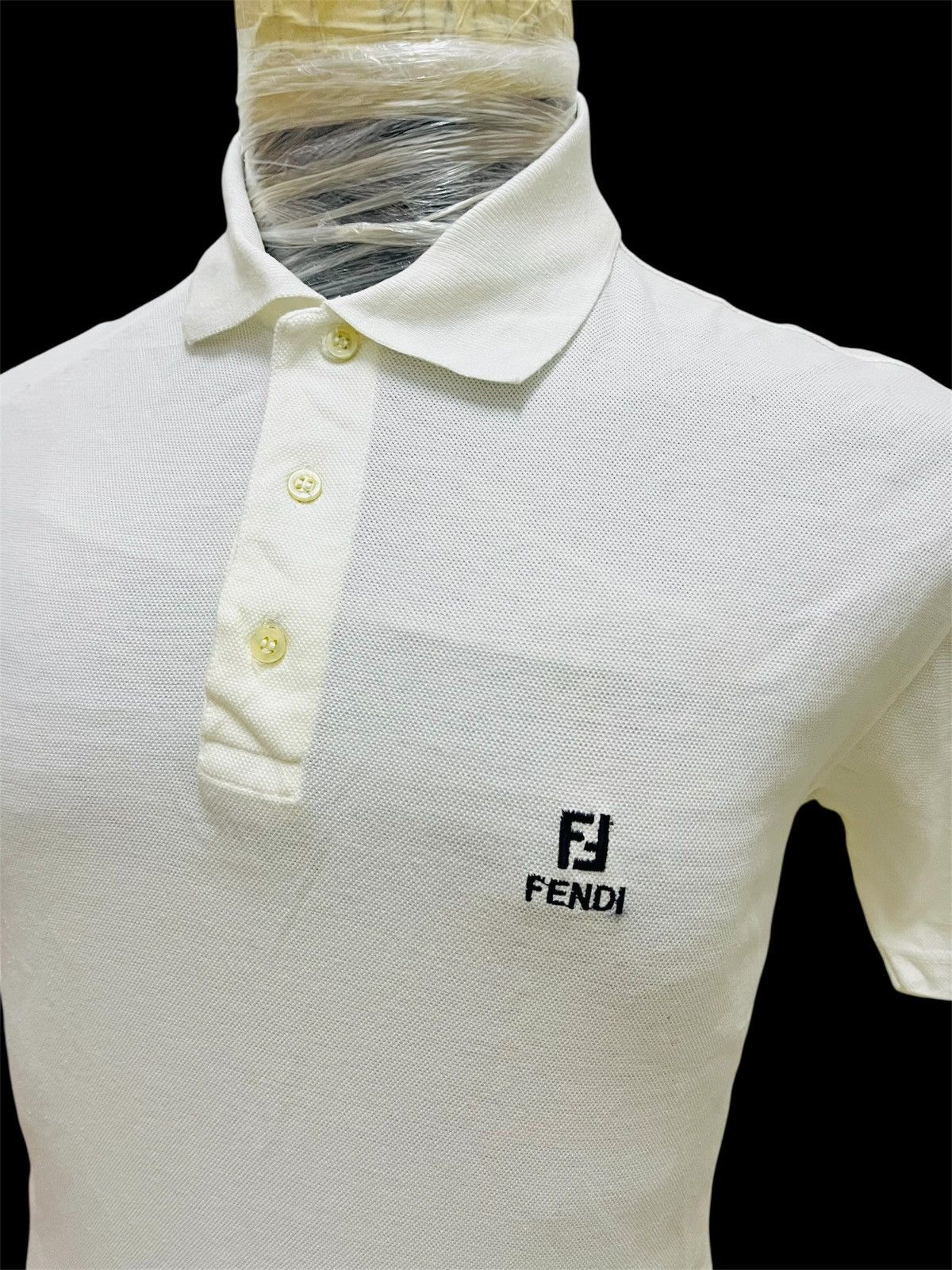 Fendi Fendi spell out logo shirt Size US XS / EU 42 / 0 - 1 Thumbnail