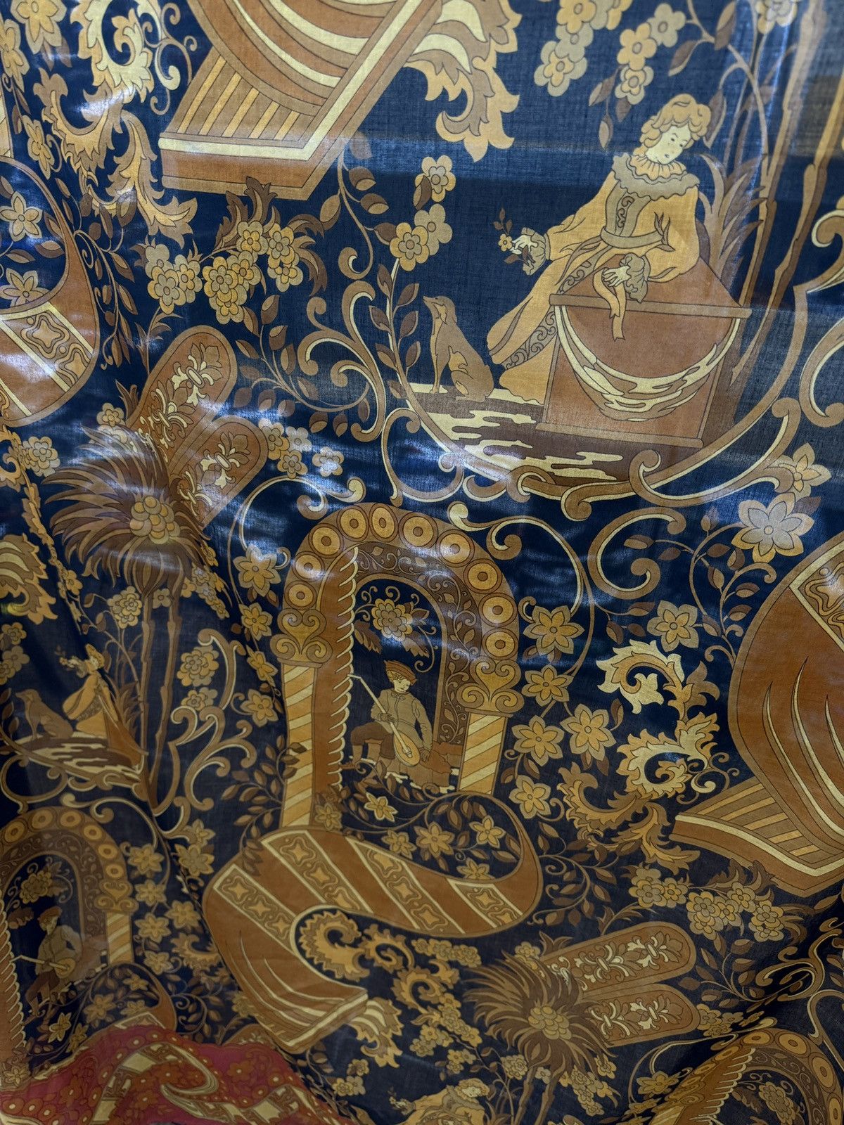 Salvatore Ferragamo 🇮🇹 Vintage 90s Salvatore Ferragamo Silk Scarf Baroque Italy Size ONE SIZE - 14 Thumbnail