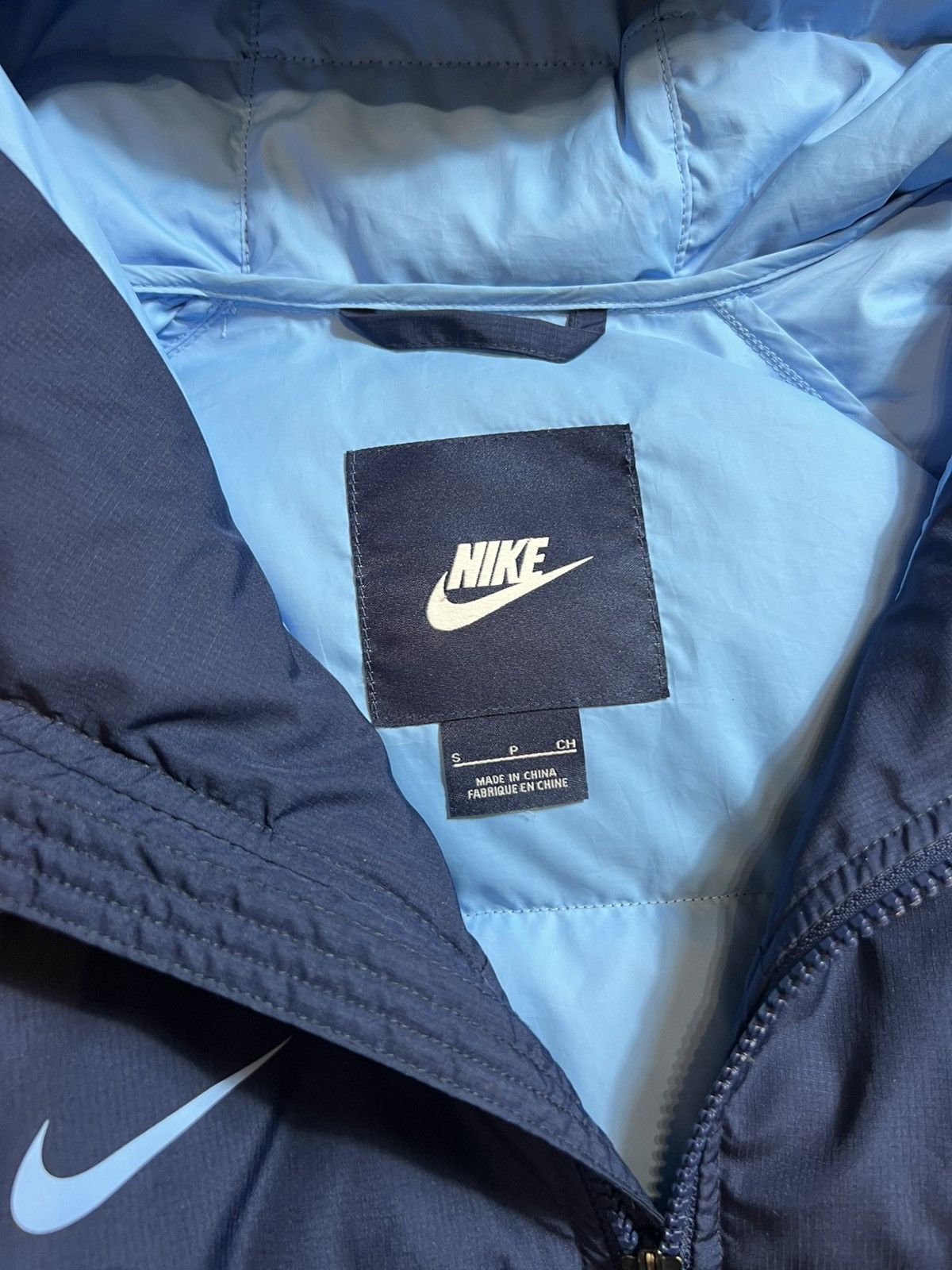 Nike 💙NIKE MANCHESTER SITY NYLON PUFFER HYPE Y2K SWAG JACKET Size US M / EU 48-50 / 2 - 4 Thumbnail