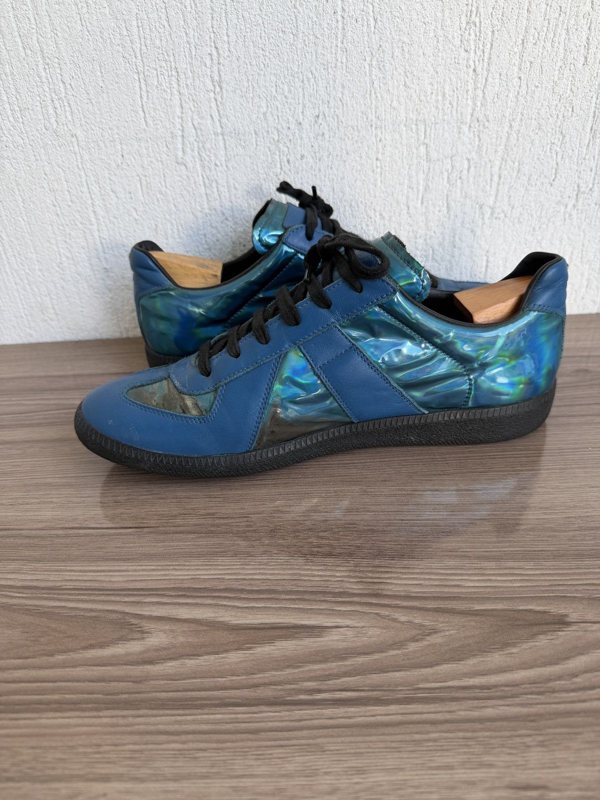 Maison Margiela Iridescent Gats trainers Size US 10 / EU 43 - 19 Thumbnail