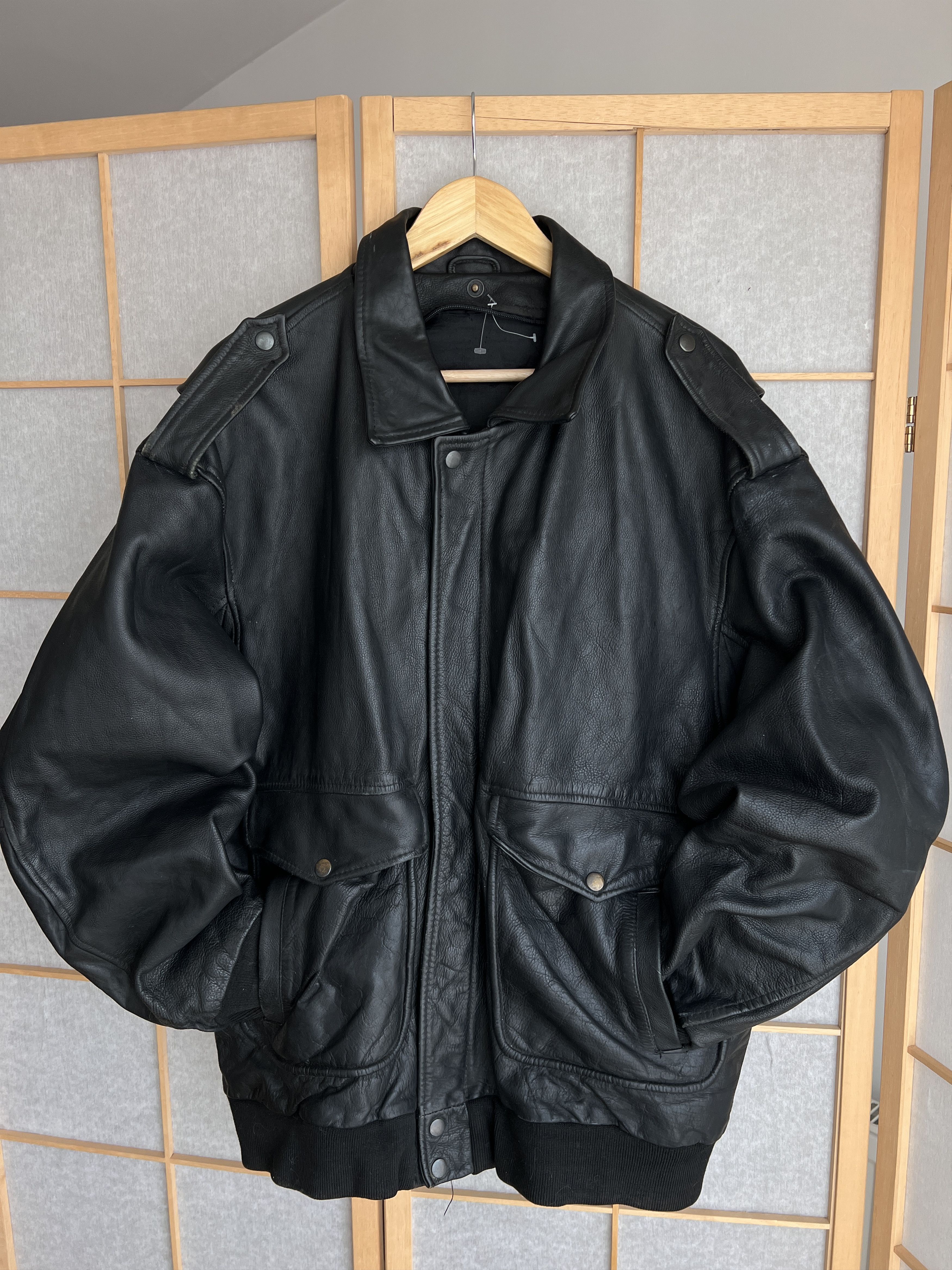 ジャケット・アウター 80-90s vintage leather bomber jacket y2k Vintage 90s leather bomber jacket y2k baggy boxy fit opium