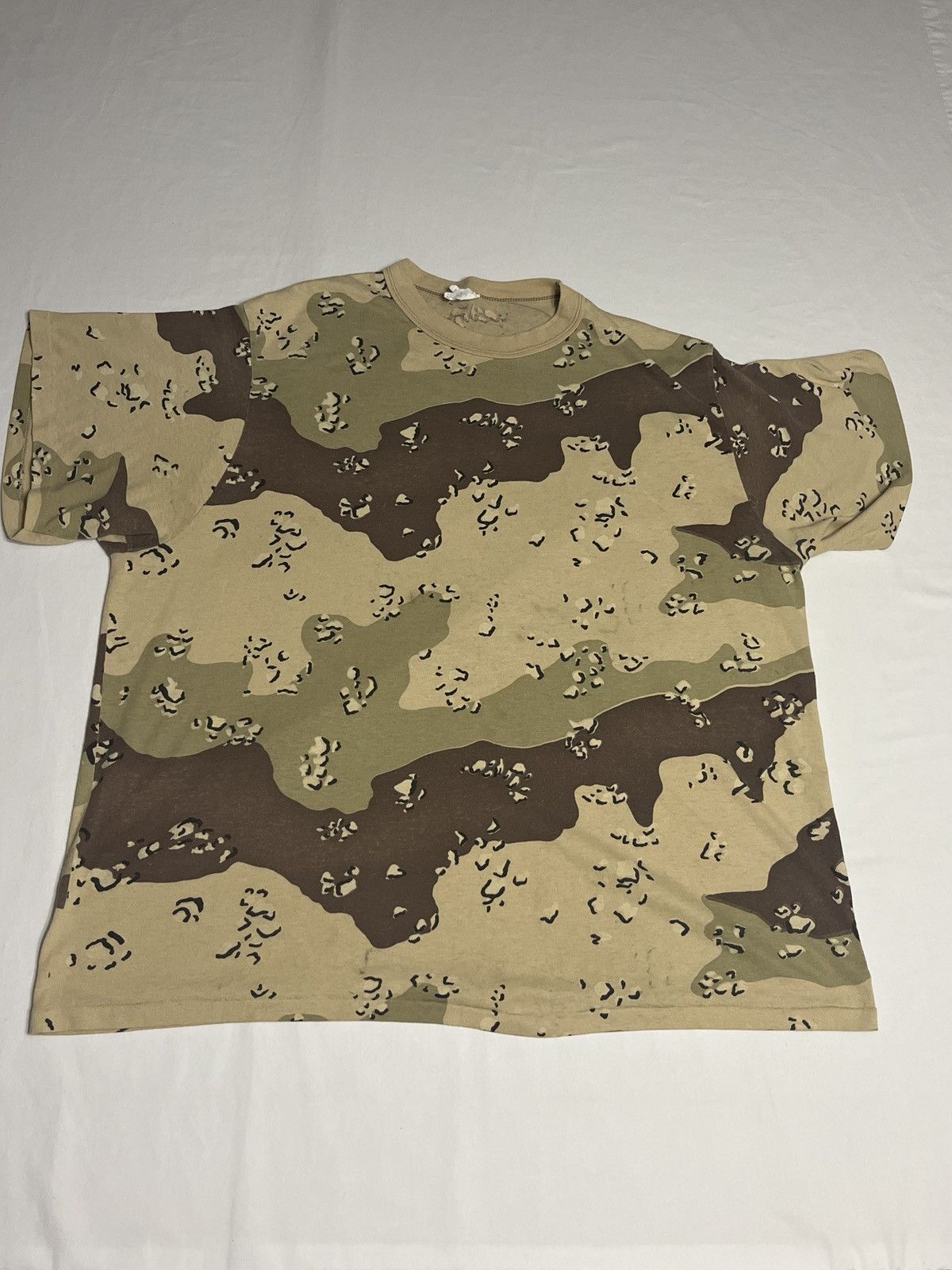 Vintage 90s desert Camo single stitch t-shirt Size US XXL / EU 58 / 5 - 1 Thumbnail