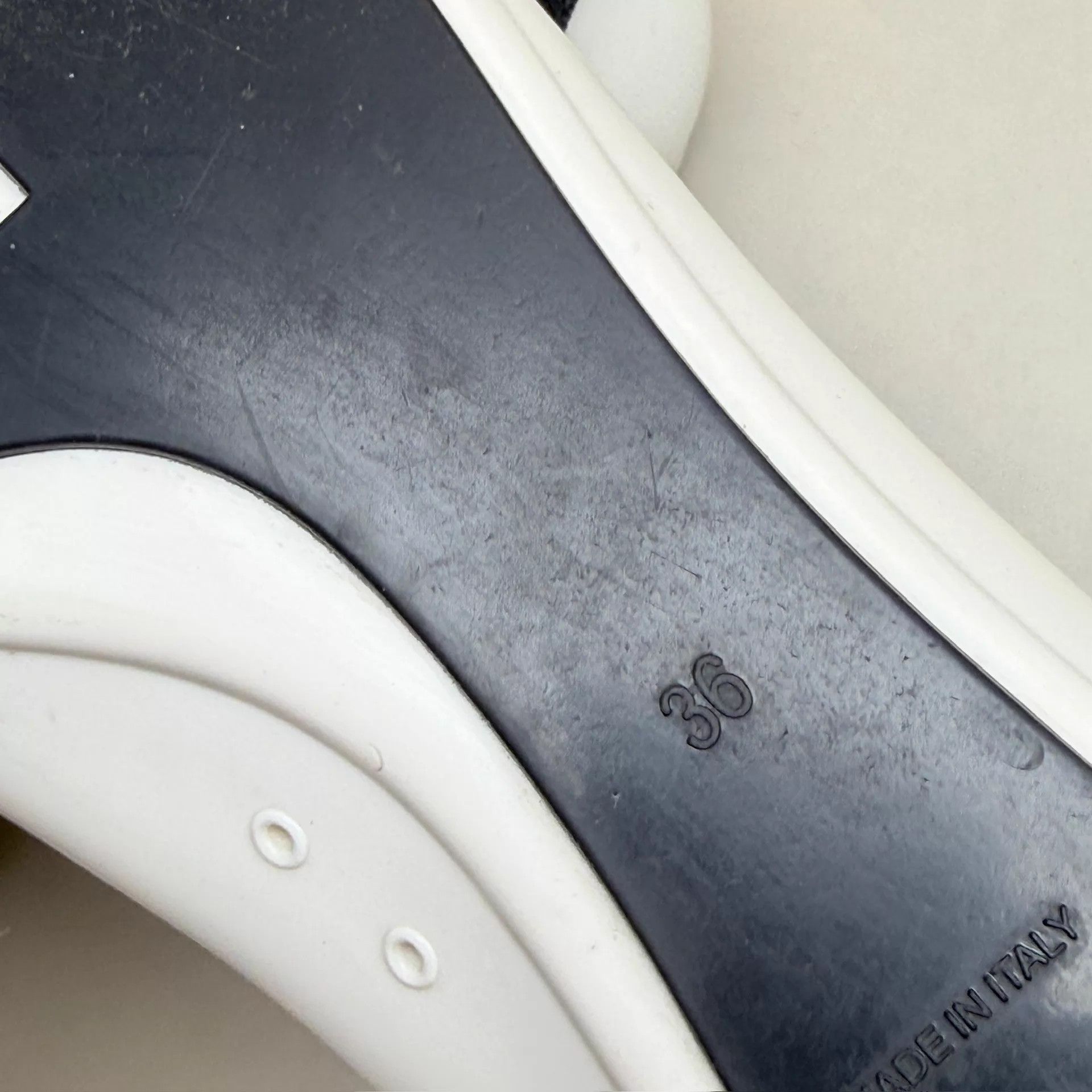 Chanel CHANEL Black & White Panda CC Low Heel Pumps 36 95 Size US 5.5 / IT 35.5 - 7 Thumbnail