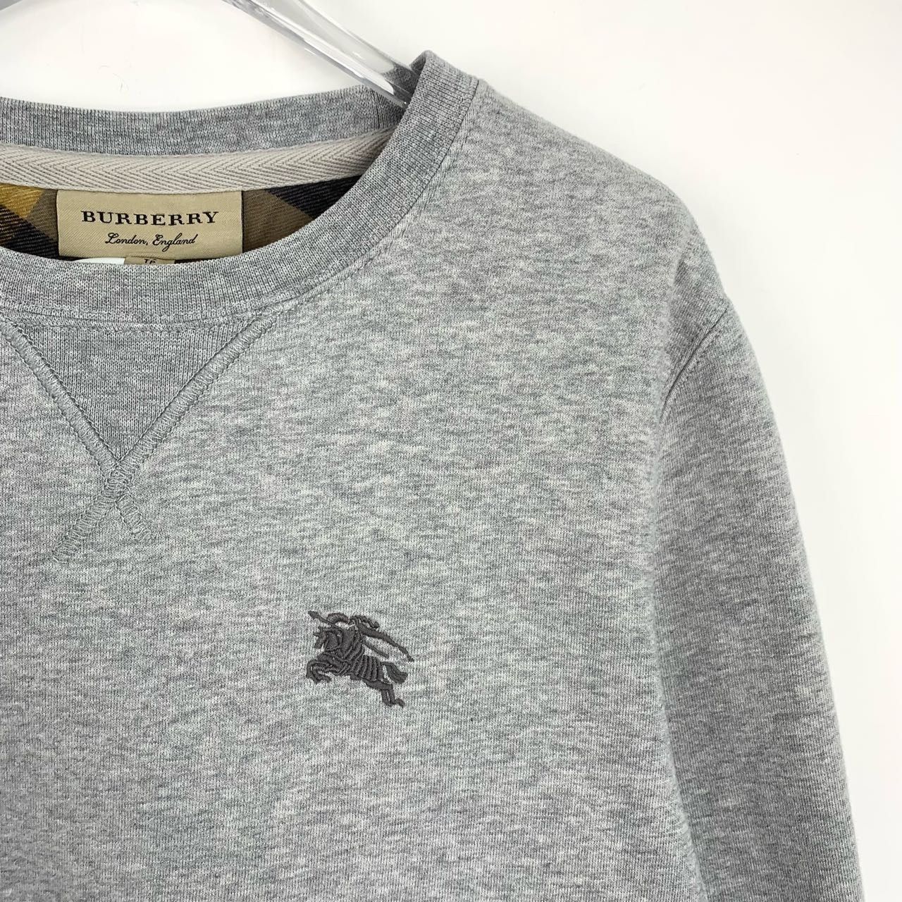 Burberry Burberry Grey Embroidered Warhorse Crewneck Sweatshirt XS Co Size XS / US 0-2 / IT 36-38 - 5 Thumbnail