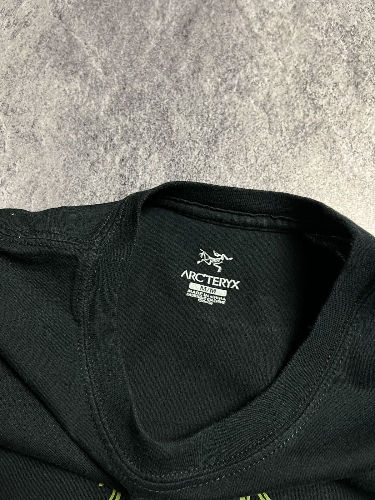 Arc'teryx Y2K Arcteryx Big Contrast Logo Outdoor Gorpcore Tee Shirt Size US M / EU 48-50 / 2 - 3 Thumbnail