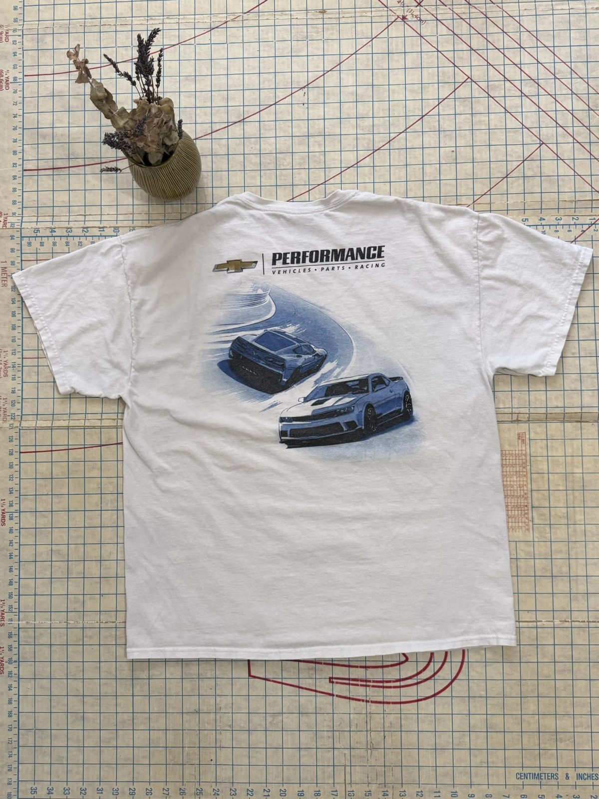 Vintage Chevy Performance Parts Racing Corvette Graphic Tee XL Mens Size US XL / EU 56 / 4 - 1 Thumbnail