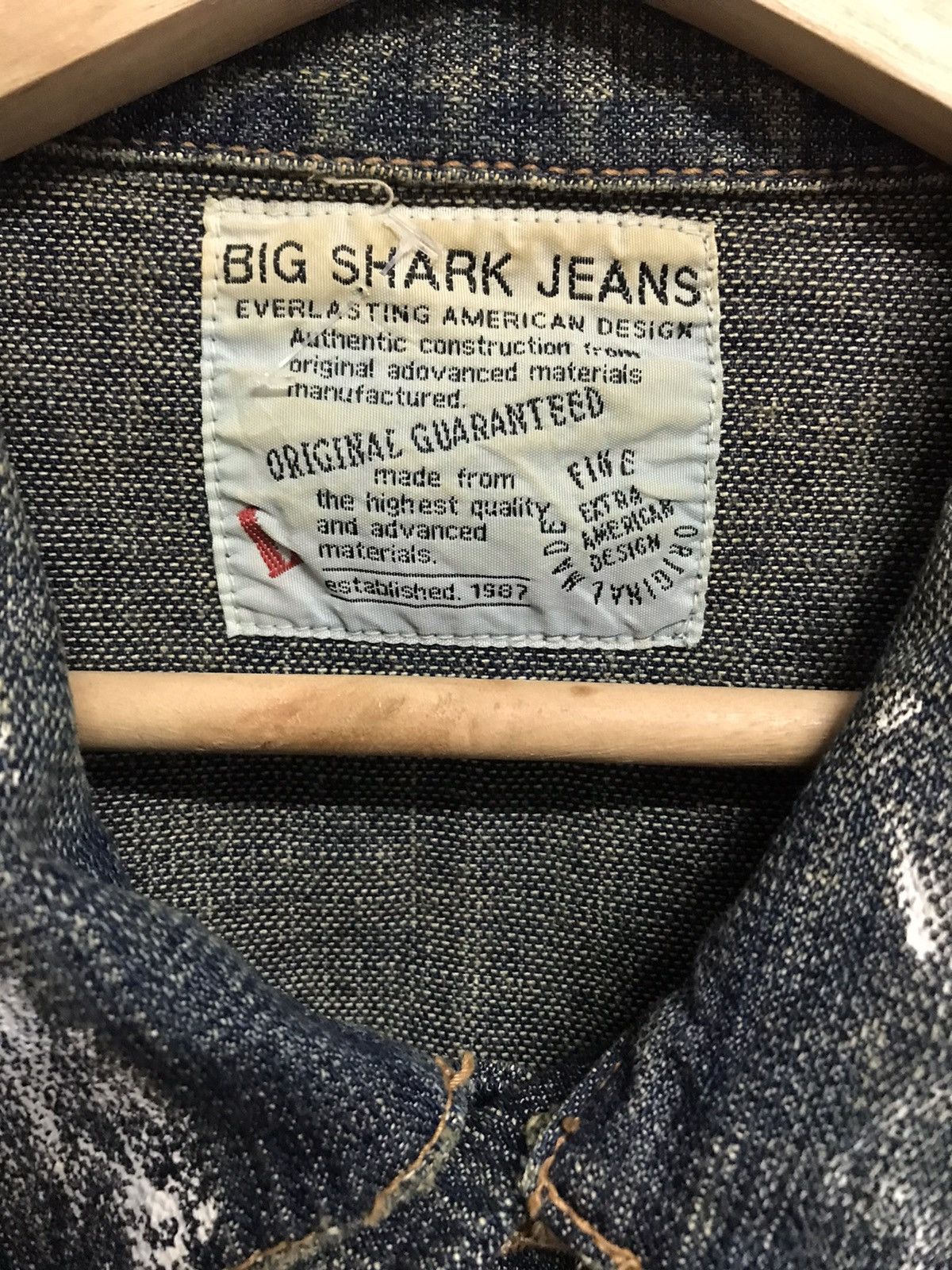 If Six Was Nine Vintage Big Shark Jeans Painted Art Denim Jacket Size US L / EU 52-54 / 3 - 5 Thumbnail