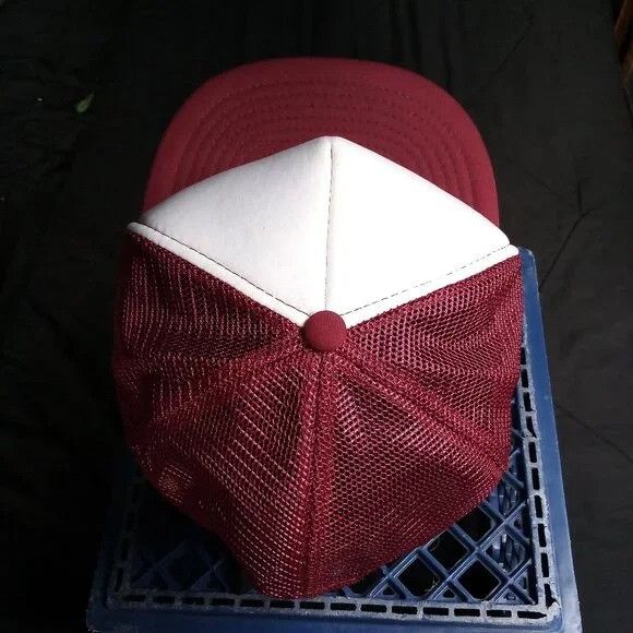 Other Deadstock Vintage Harolds Club Reno Snap Trucker Hat Cap Size ONE SIZE - 5 Thumbnail