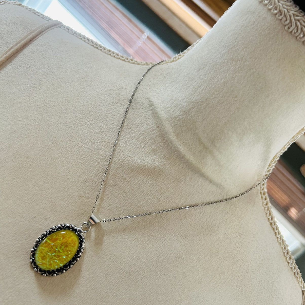 Handmade Handcrafted simulated opal dogtooth 925 sterling necklace Size ONE SIZE - 1 Thumbnail