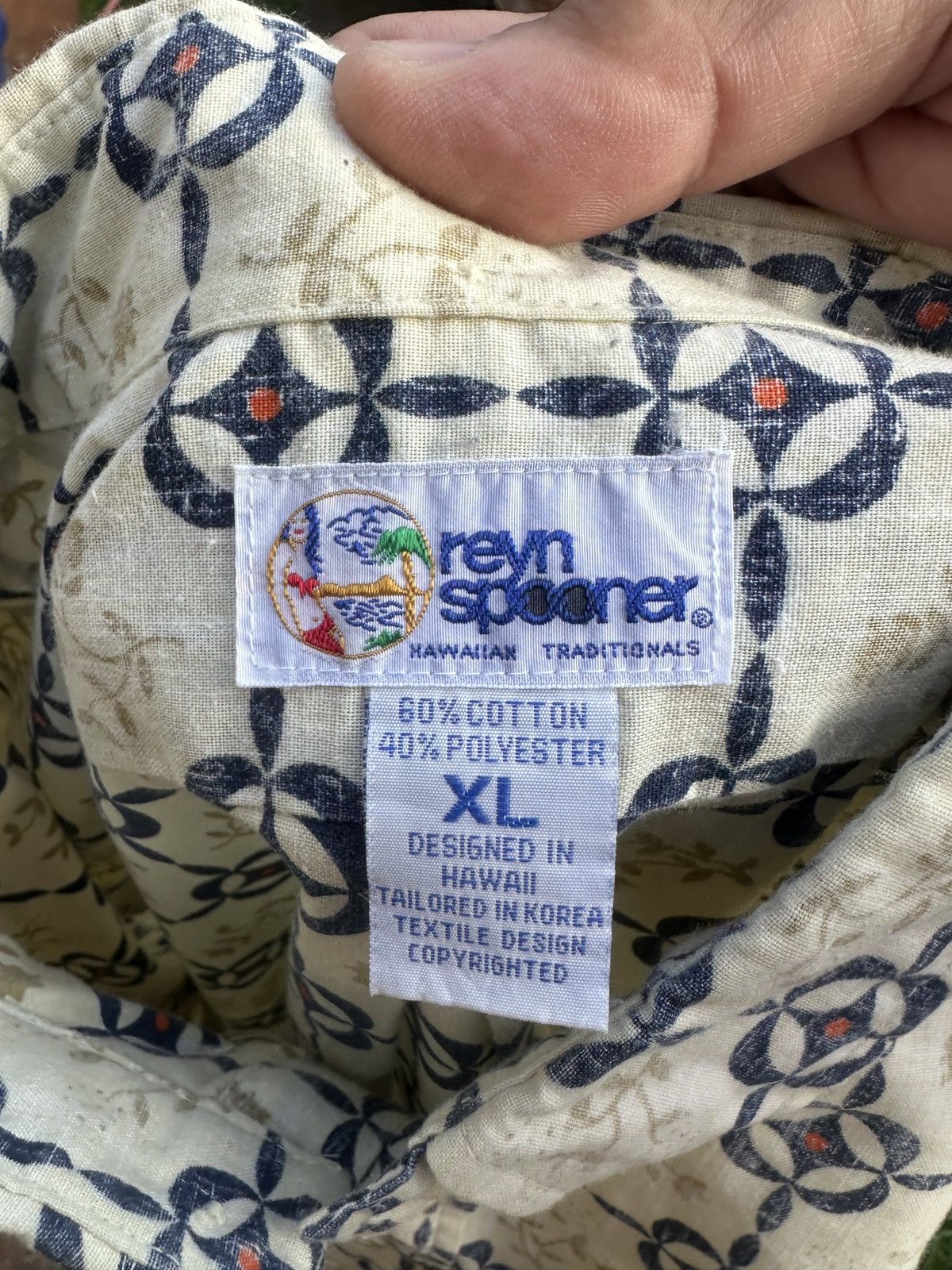 Reyn Spooner Reyn Spooner Beige/Blue Hawaiian Print 3/4 Button Men's XL Size US XL / EU 56 / 4 - 4 Thumbnail