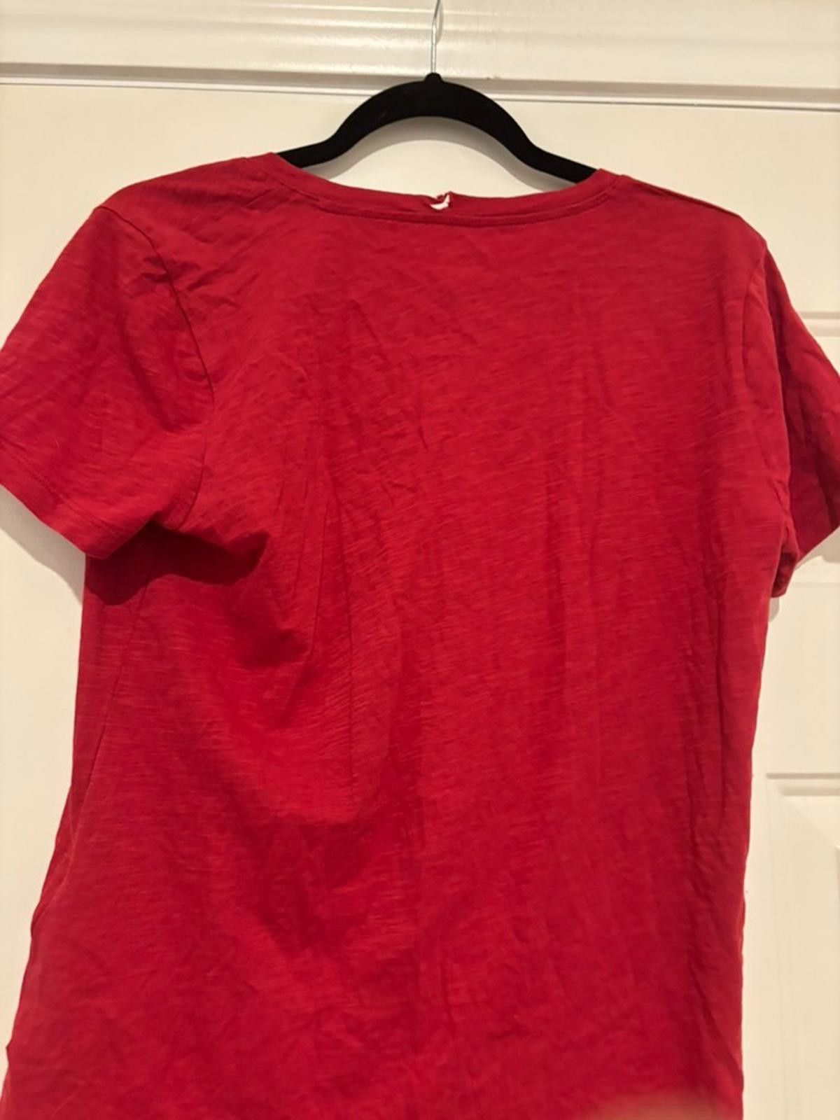 7115 by Szeki sz M new w/ tags Madewell V neck t shirt SM HOLE NECK #569 Size M / US 6-8 / IT 42-44 - 2 Thumbnail
