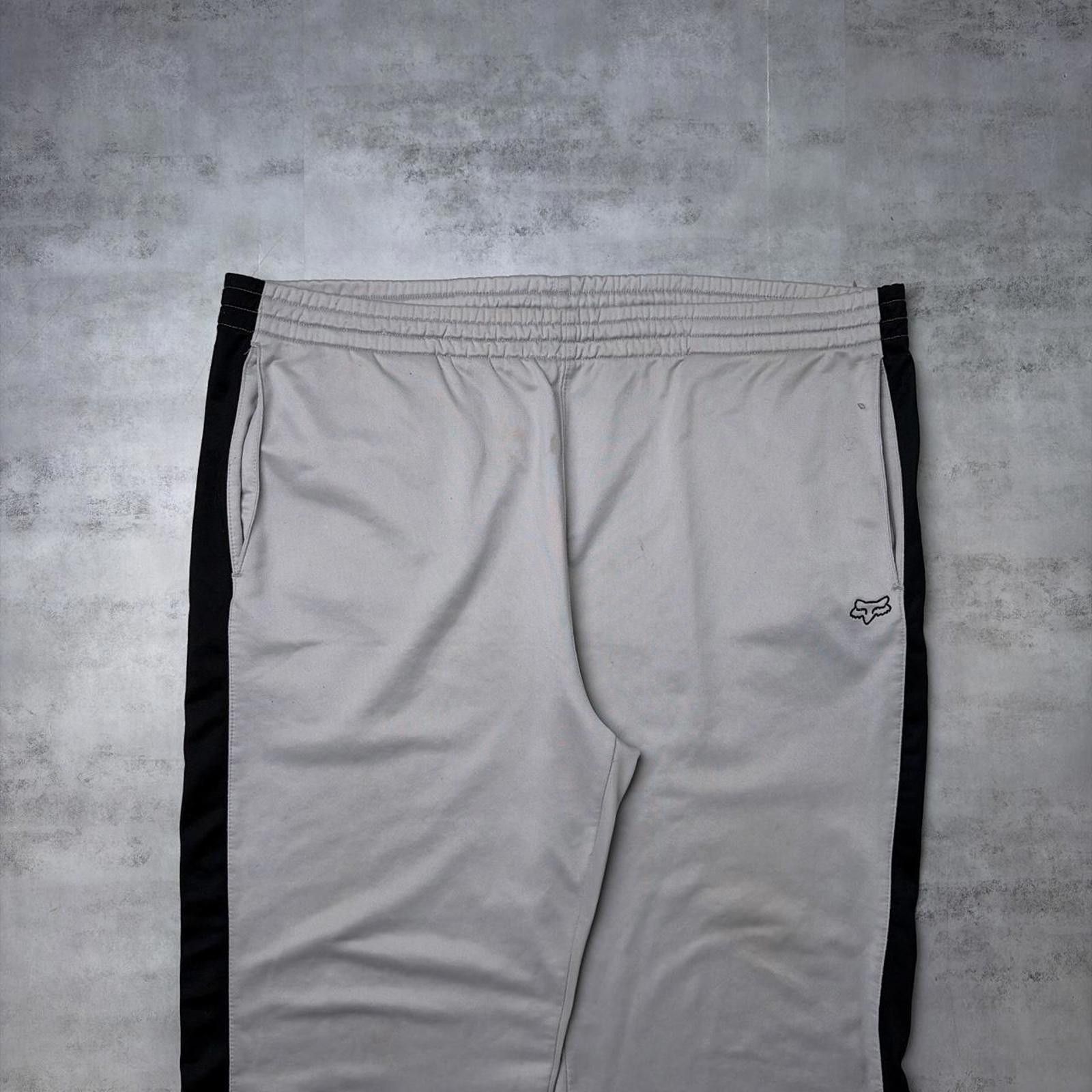 Fox Racing Y2 Grey Fox Racing Grunge Distressed Baggy Sweatpants Size US 34 / EU 50 - 2 Thumbnail