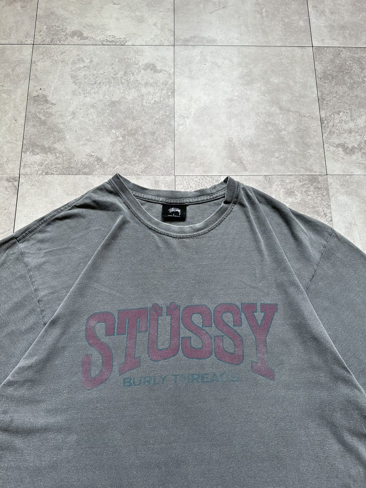 Stussy × Vintage Stussy Burly Threads Washed Big Logo Graphic Print T-Shirt Size US L / EU 52-54 / 3 - 5 Thumbnail