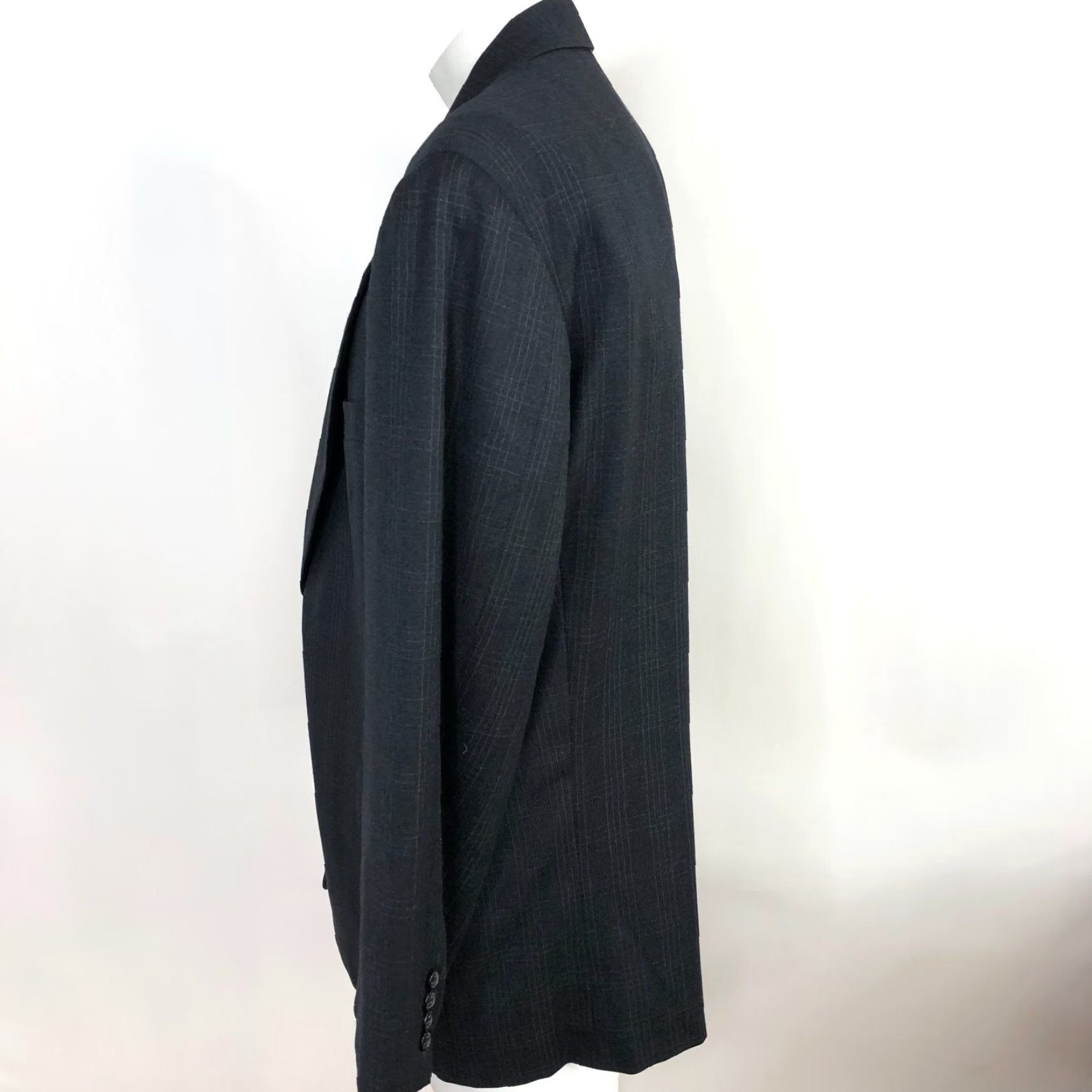 Vintage Hickey Freeman 46 R Gray Plaid Wool Button Sport Coat Jacket Men’s Suit Jacket, One Piece, Notch Lapel, Regular Fit, Dry Clean Only, Wool, 100% Wool Size 46R - 4 Thumbnail