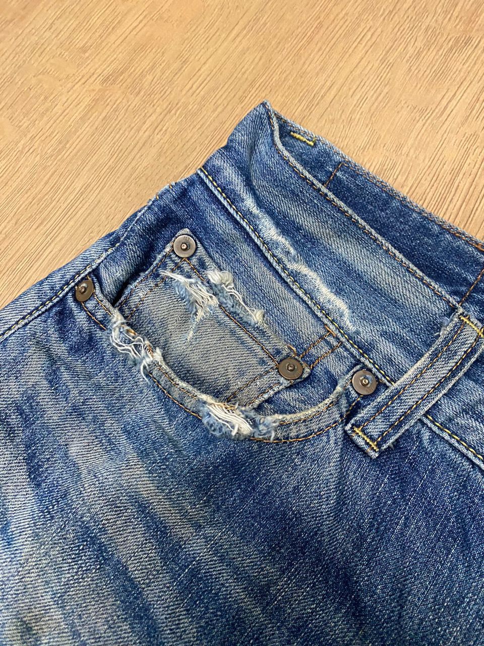 Japanese Brand W30 vintage Uniqlo jeans SS02 Distressed Denim Jeans Size US 30 / EU 46 - 17 Thumbnail