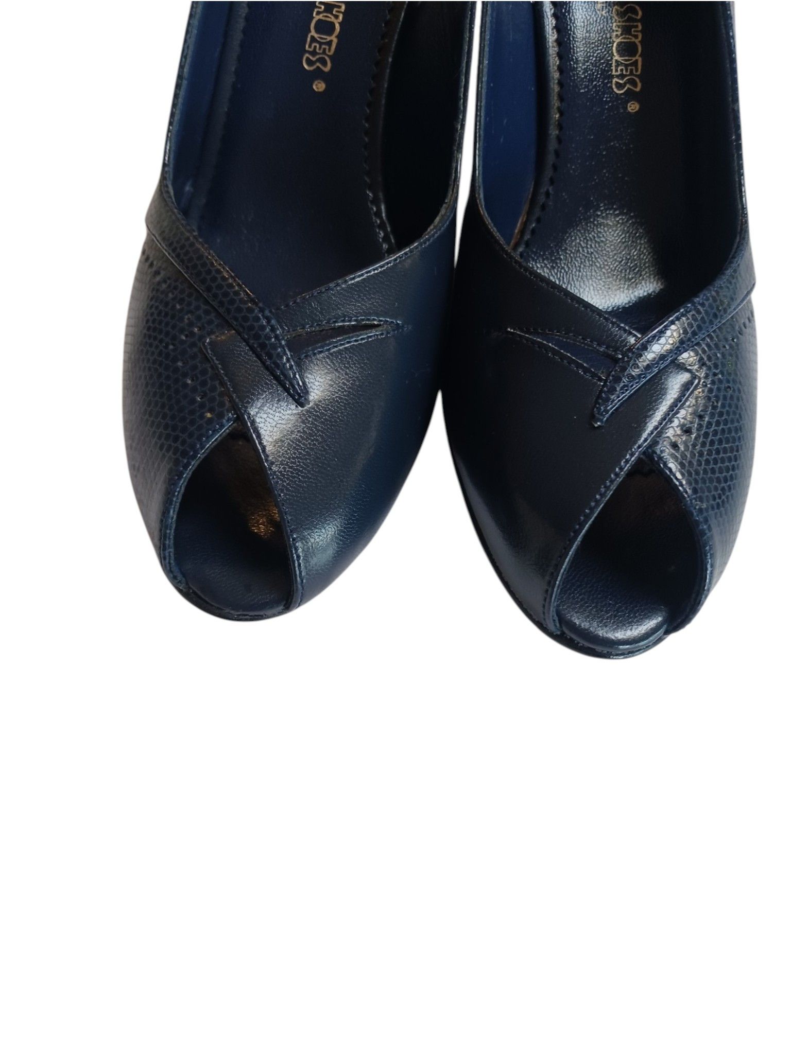Vintage Vintage NWT Italian Blue Leather Slingback Kitten Heels Size US 8.5 / IT 38.5 - 6 Thumbnail