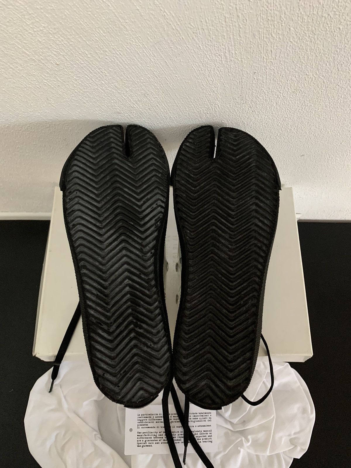 Maison Margiela Margiela Tabi Sneakers Size US 6 / IT 36 - 19 Thumbnail