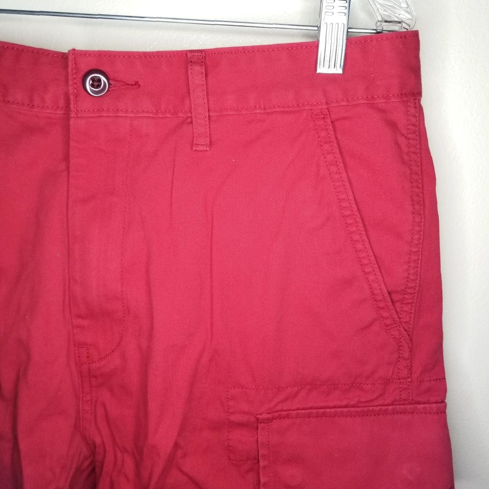 Levi's LEVI'S Mens Cargo Shorts - Red, Size 32, Regular Waist, Men’s Clothing Size US 32 / EU 48 - 2 Thumbnail