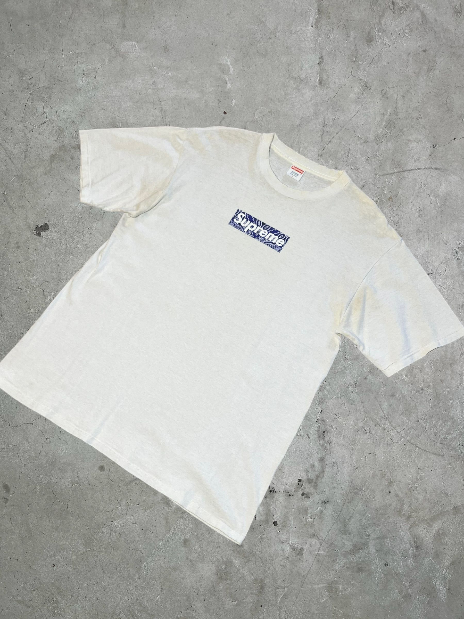 Supreme * OG 2001 *Purple Paisley Box Logo Size US L / EU 52-54 / 3 - 2 Thumbnail
