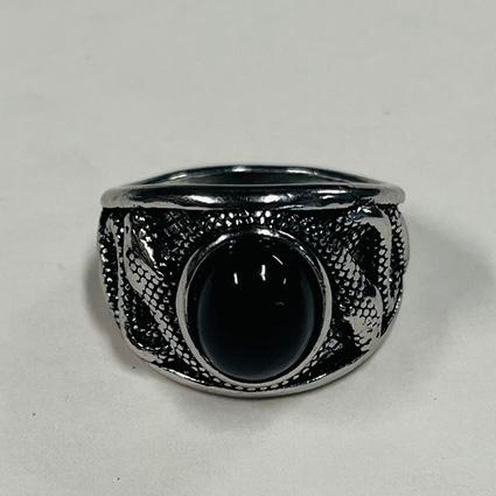 Vintage Y2k 2000s vintage style goth ring Size ONE SIZE - 1 Thumbnail
