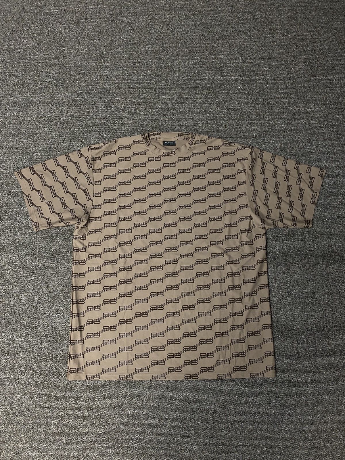 Balenciaga swimwear tee size M new