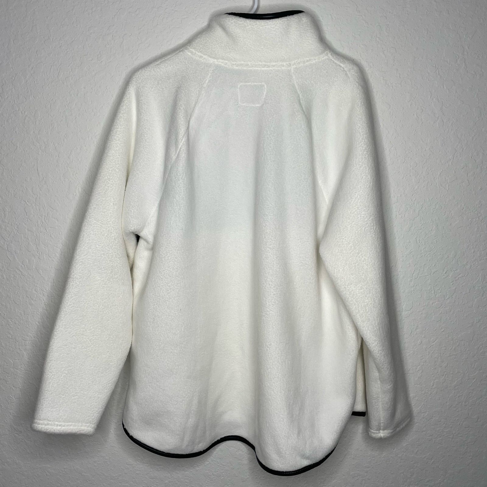 Abercrombie & Fitch NWOT Abercrombie & Fitch Fleece Pullover Size XL / US 12-14 / IT 48-50 - 3 Thumbnail